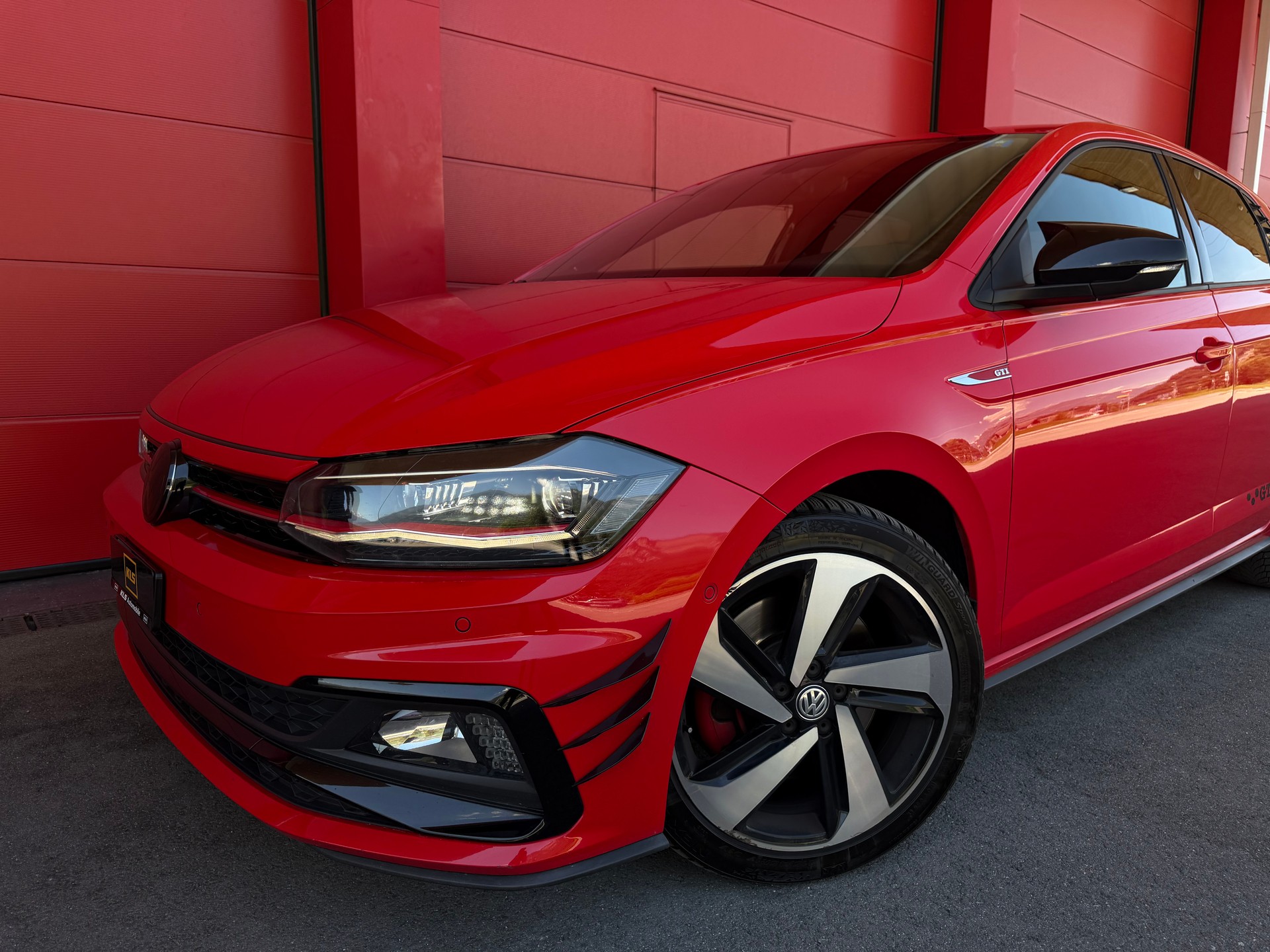VW Polo 2.0 TSI GTI DSG *CH-Fahrzeug*-image-5