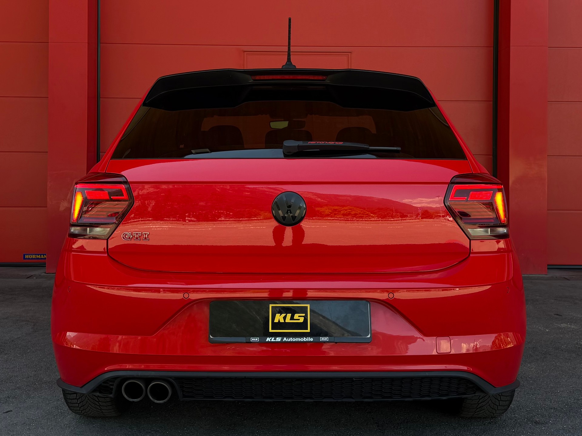 VW Polo 2.0 TSI GTI DSG *CH-Fahrzeug*-image-4
