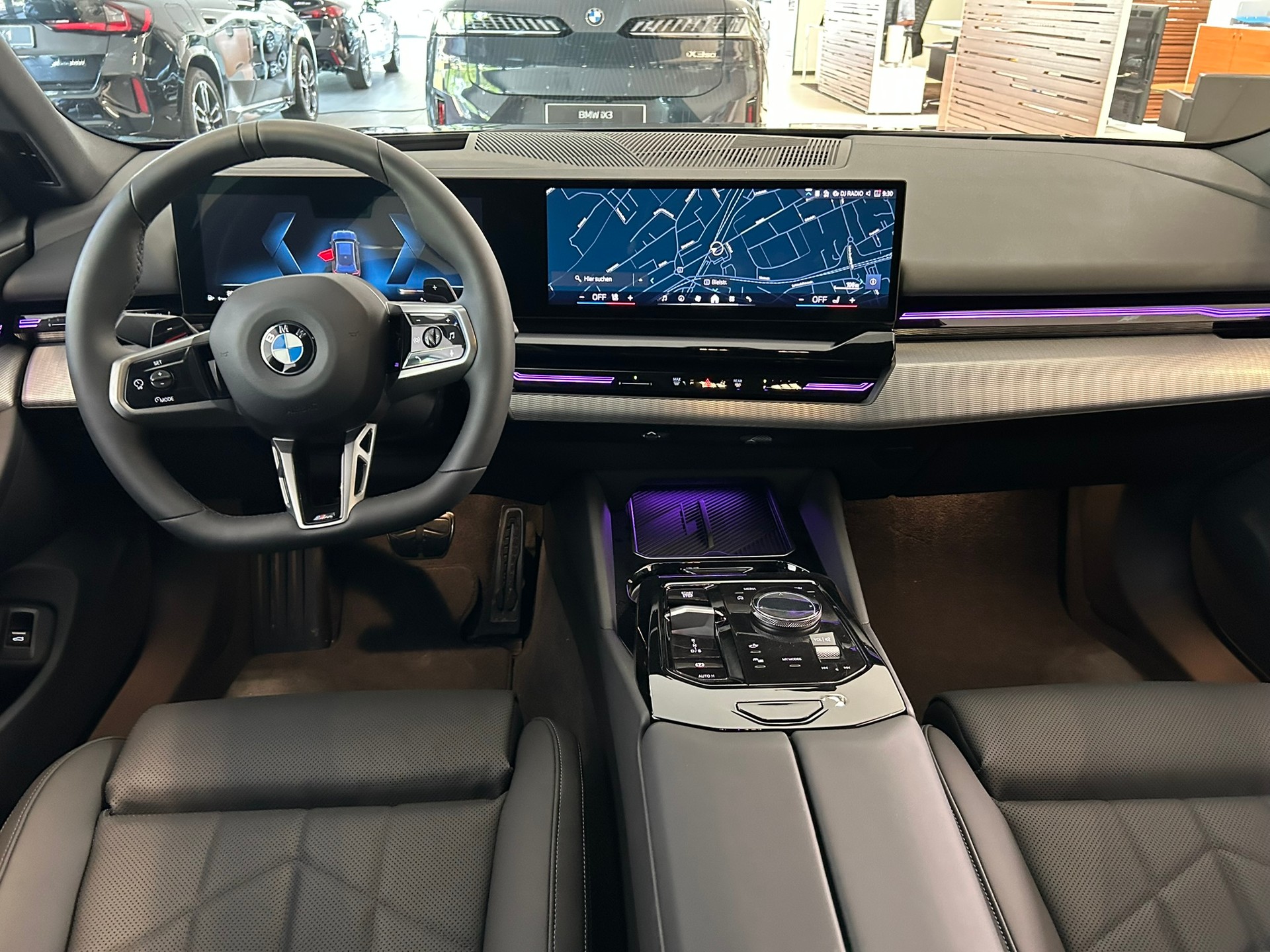 BMW 520d xDrive 48V Touring M Sport Pro Steptronic-image-24