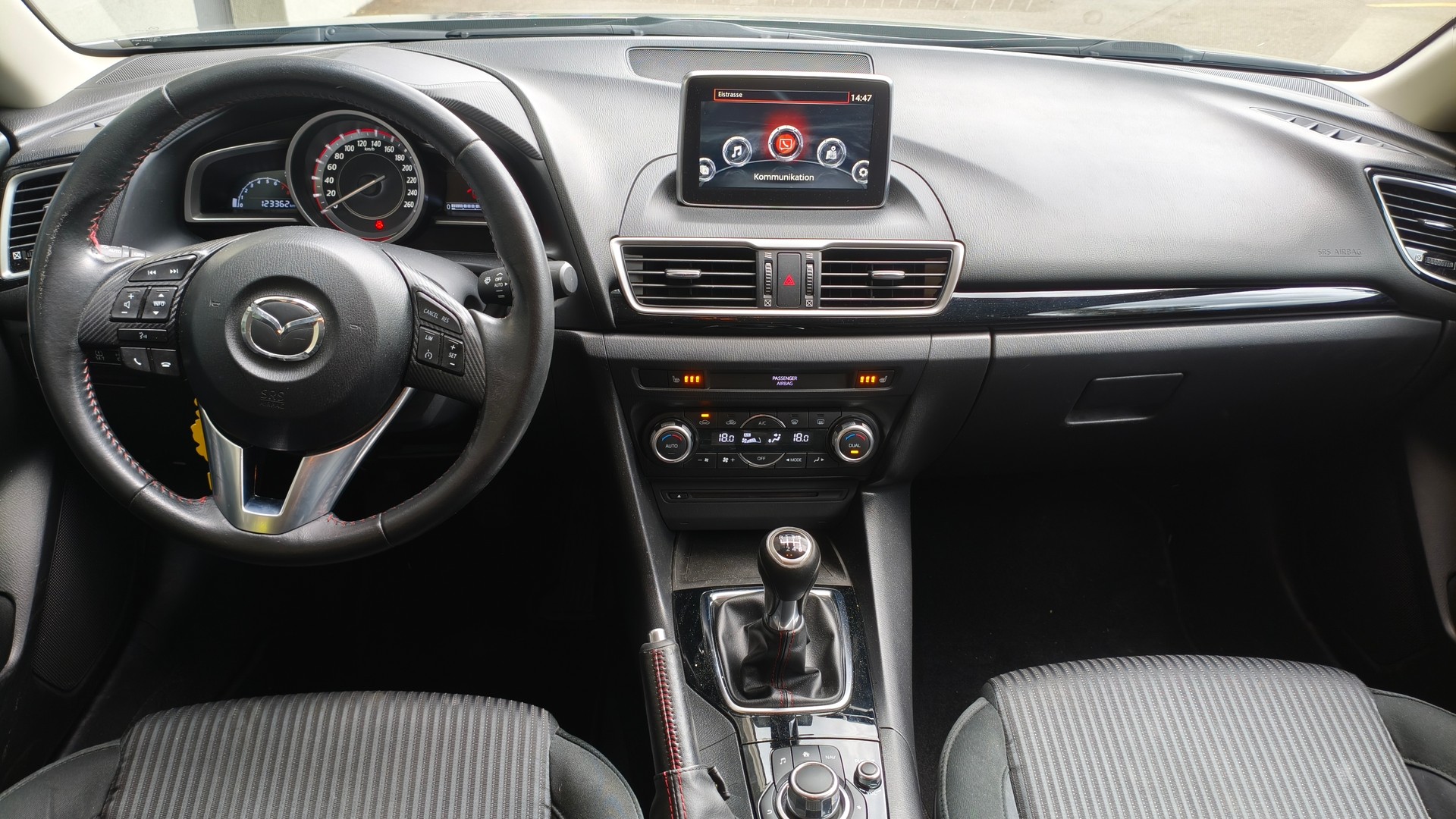 MAZDA 3 2.0 16V Ambition Plus-image-10