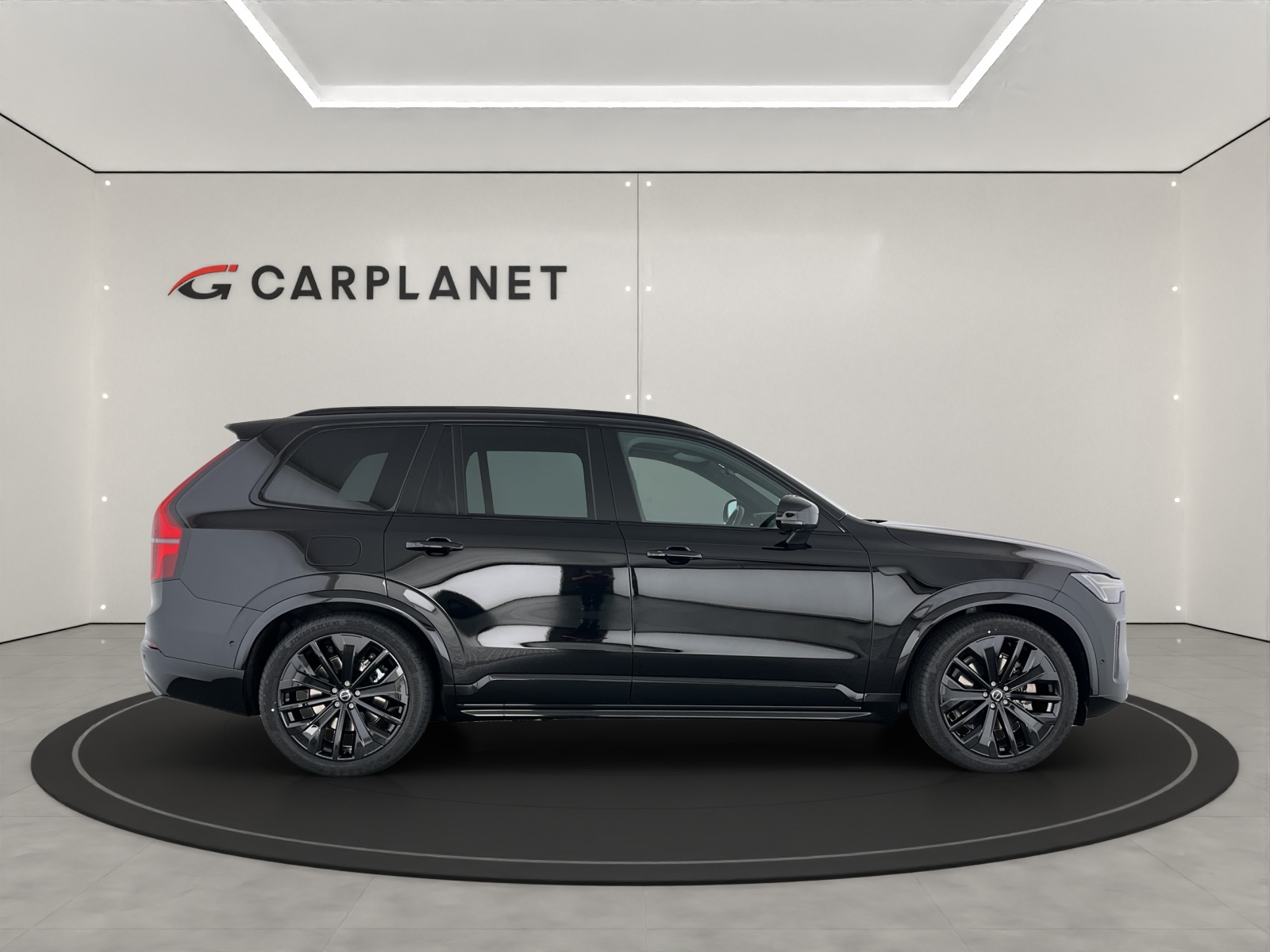 VOLVO XC90 2.0 B5 MH Black Edition AWD-image-1