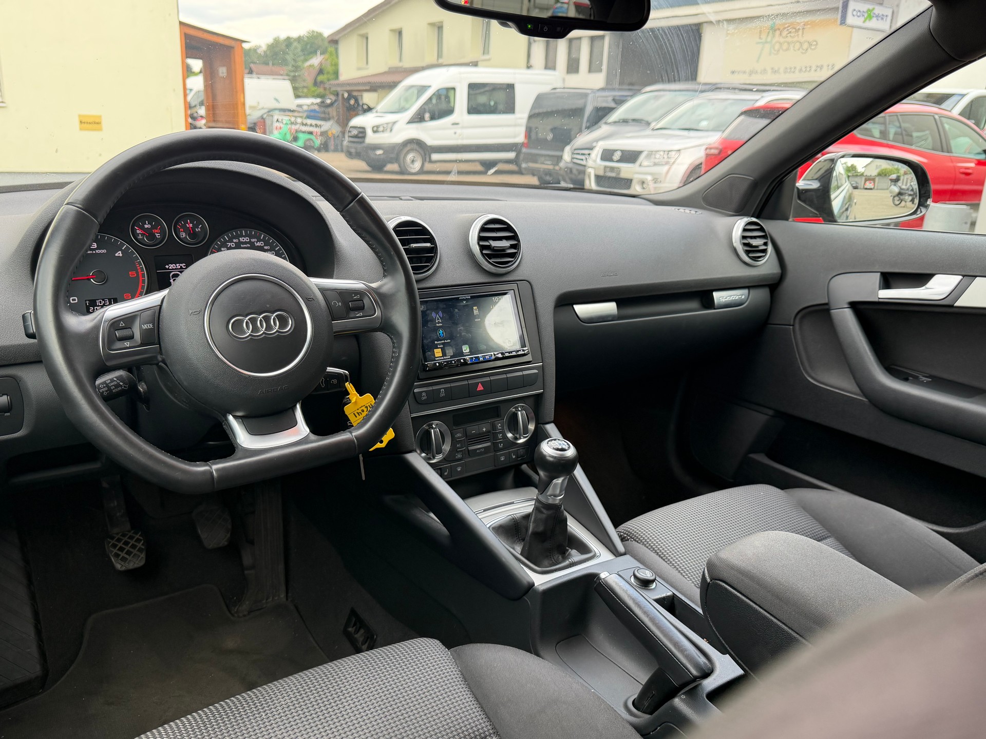 AUDI A3 Sportback 2.0 TDI Ambiente quattro-image-7