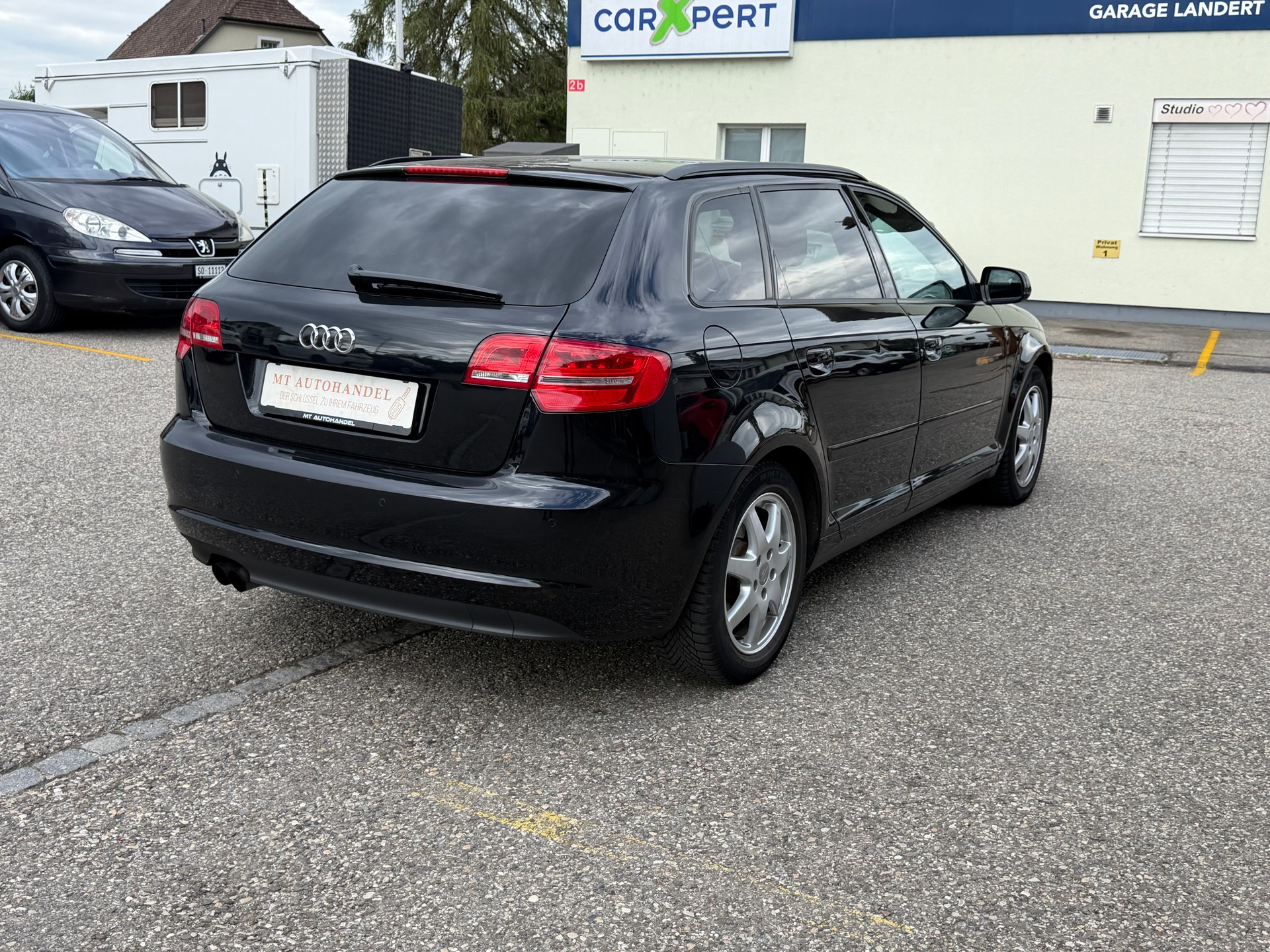 AUDI A3 Sportback 2.0 TDI Ambiente quattro-image-5