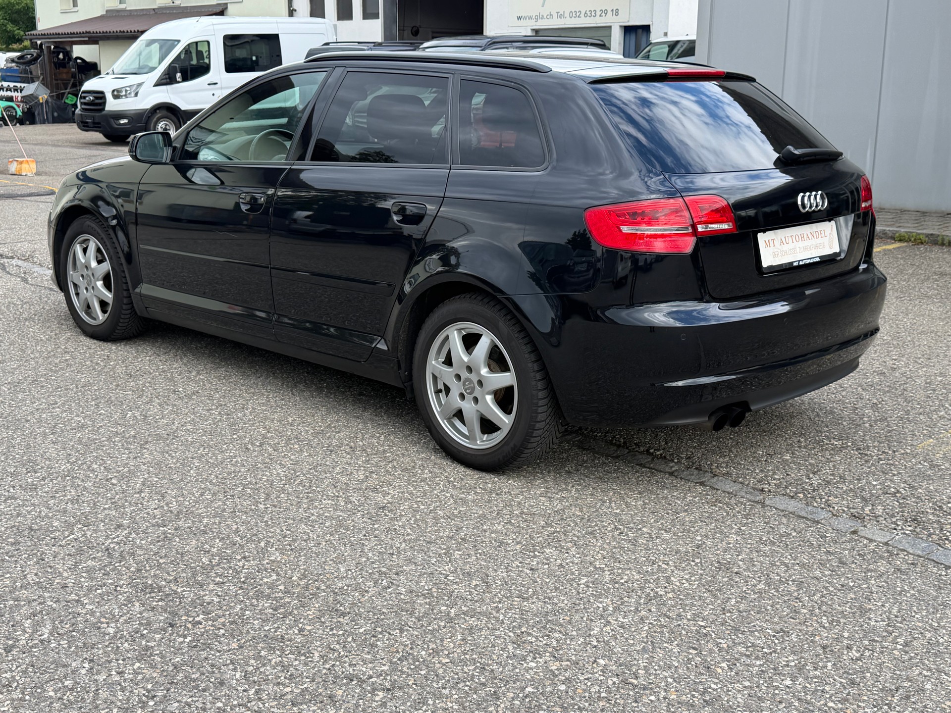 AUDI A3 Sportback 2.0 TDI Ambiente quattro-showroom-element-3