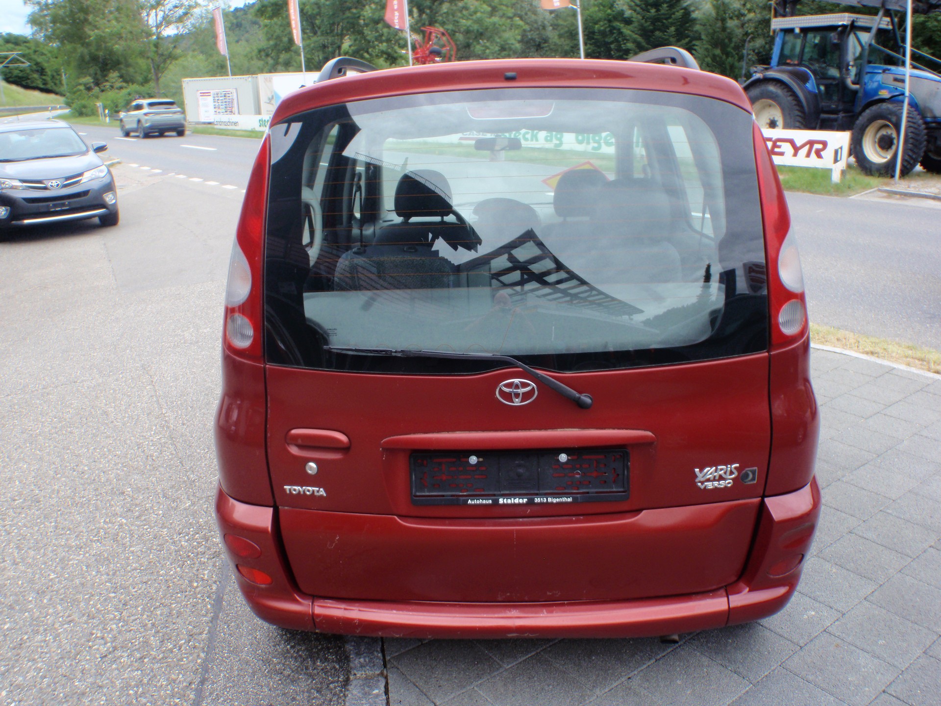 TOYOTA Yaris Verso 1.3 Linea Luna-image-5