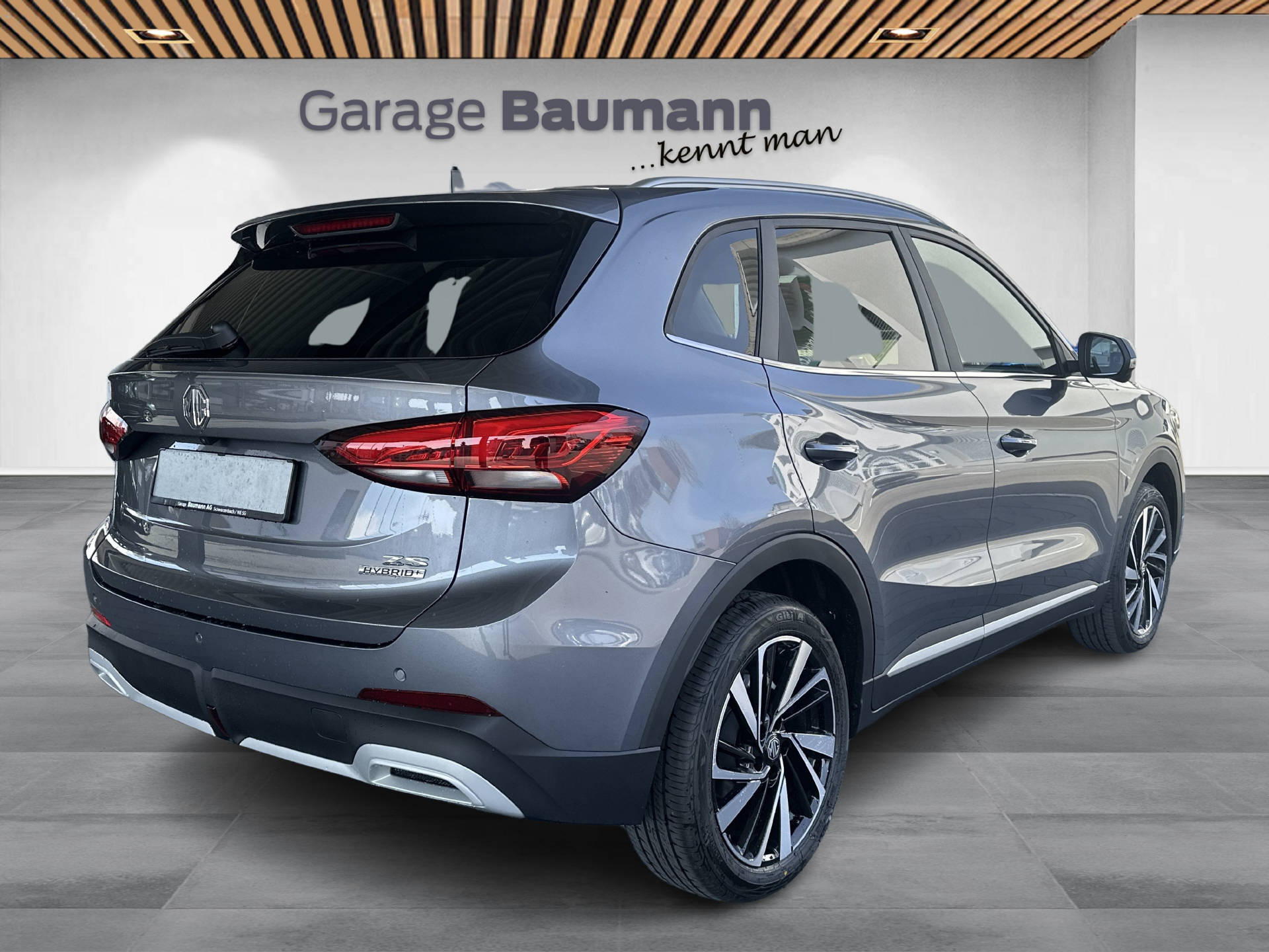 MG ZS 1.5 Hybrid+ Luxury-image-2