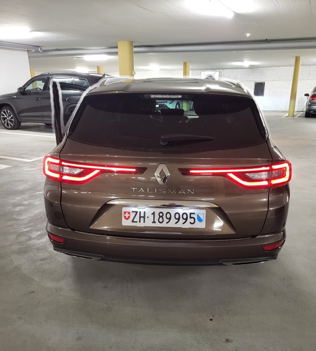 RENAULT 1.6 TCe Initiale-image-1