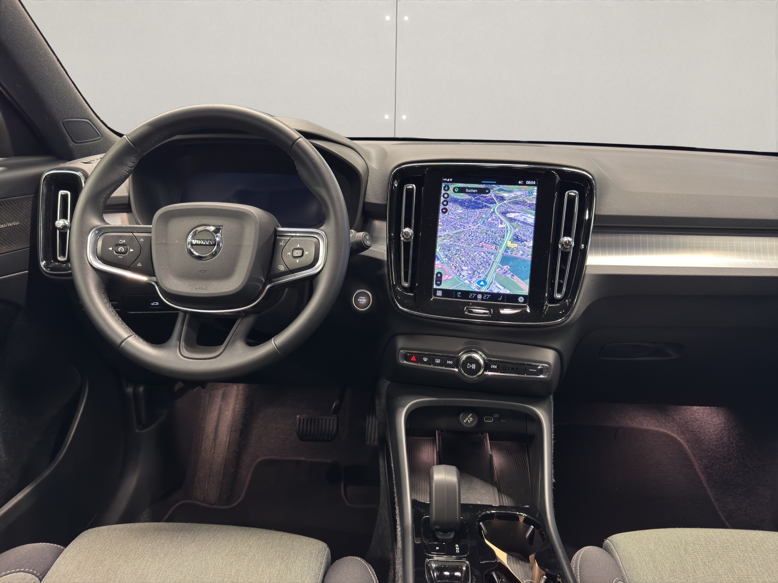 VOLVO XC40 2.0 B4 MH Plus Dark-image-8