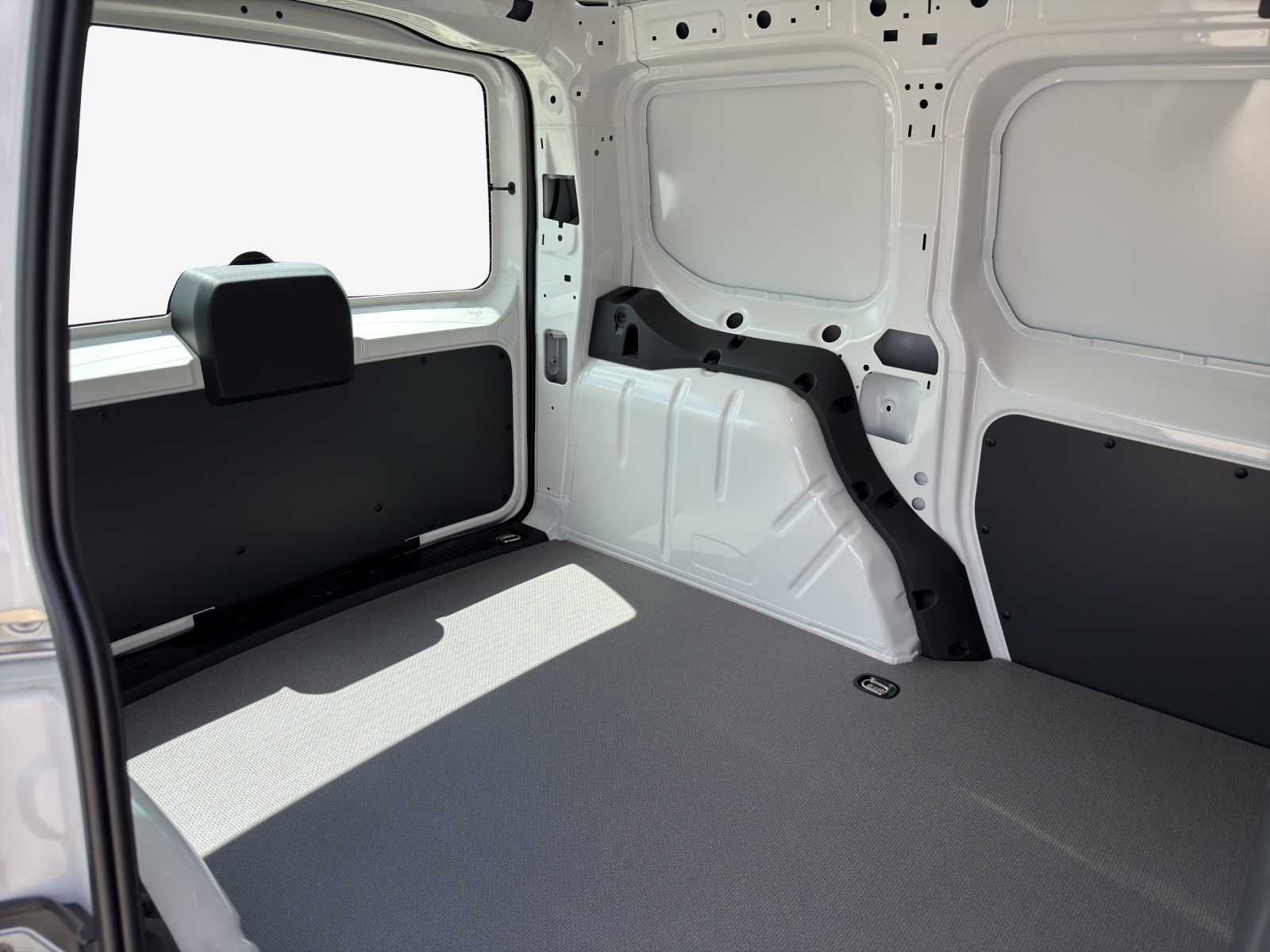 VW Caddy Cargo 2.0TDI Entry-image-13