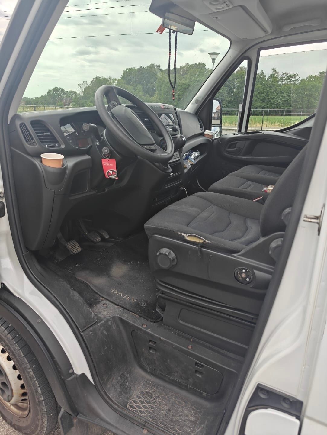 IVECO 35 S 18-image-12