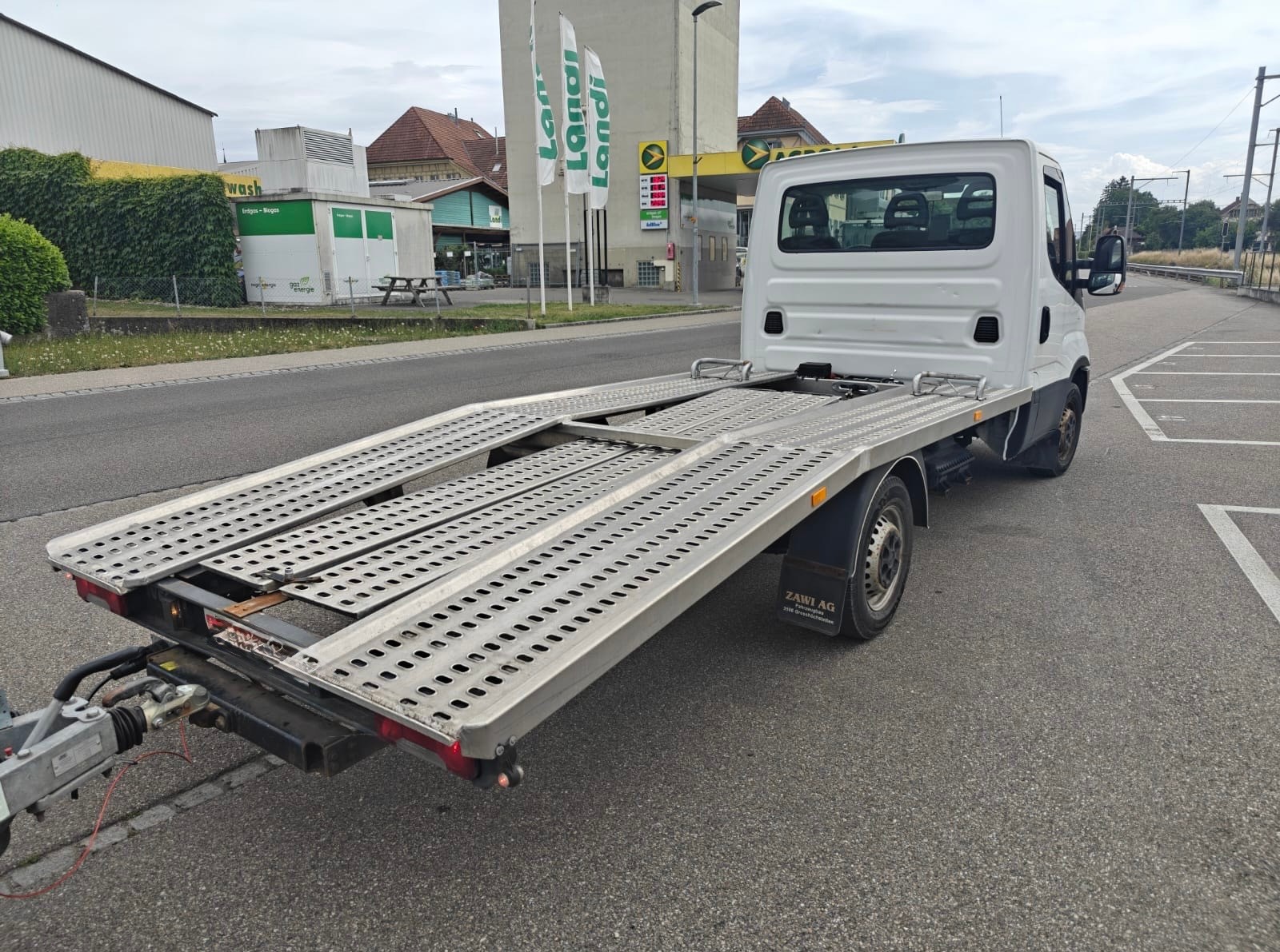 IVECO 35 S 18-image-8