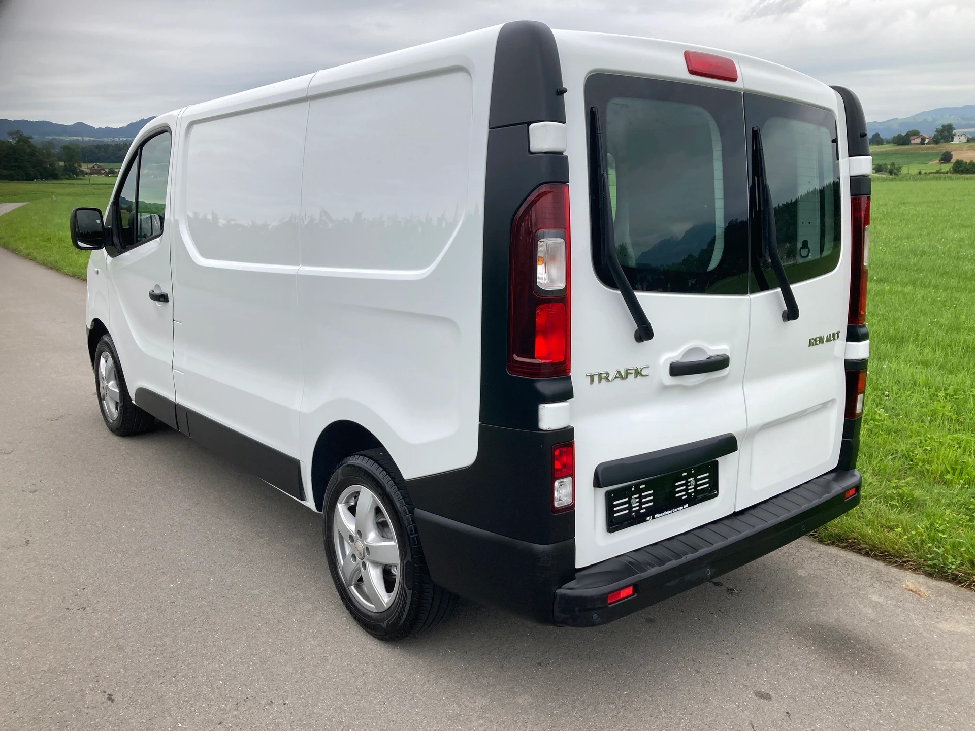 RENAULT Trafic 1.6 dCi 120 2.9t Business L1H1 *Nutzlast 1`700 KG*-image-3