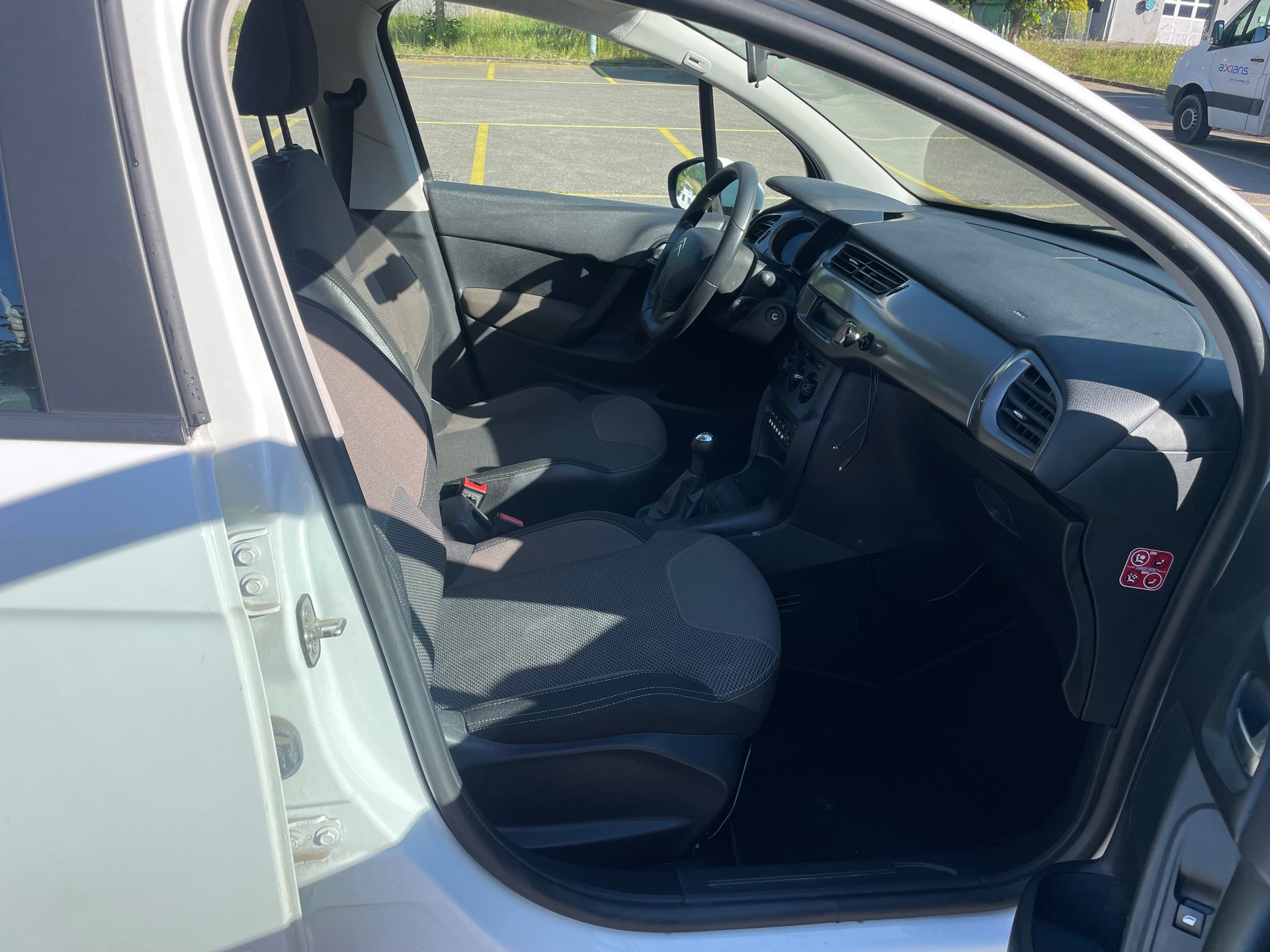 CITROEN C3 1.2i Séduction-image-11