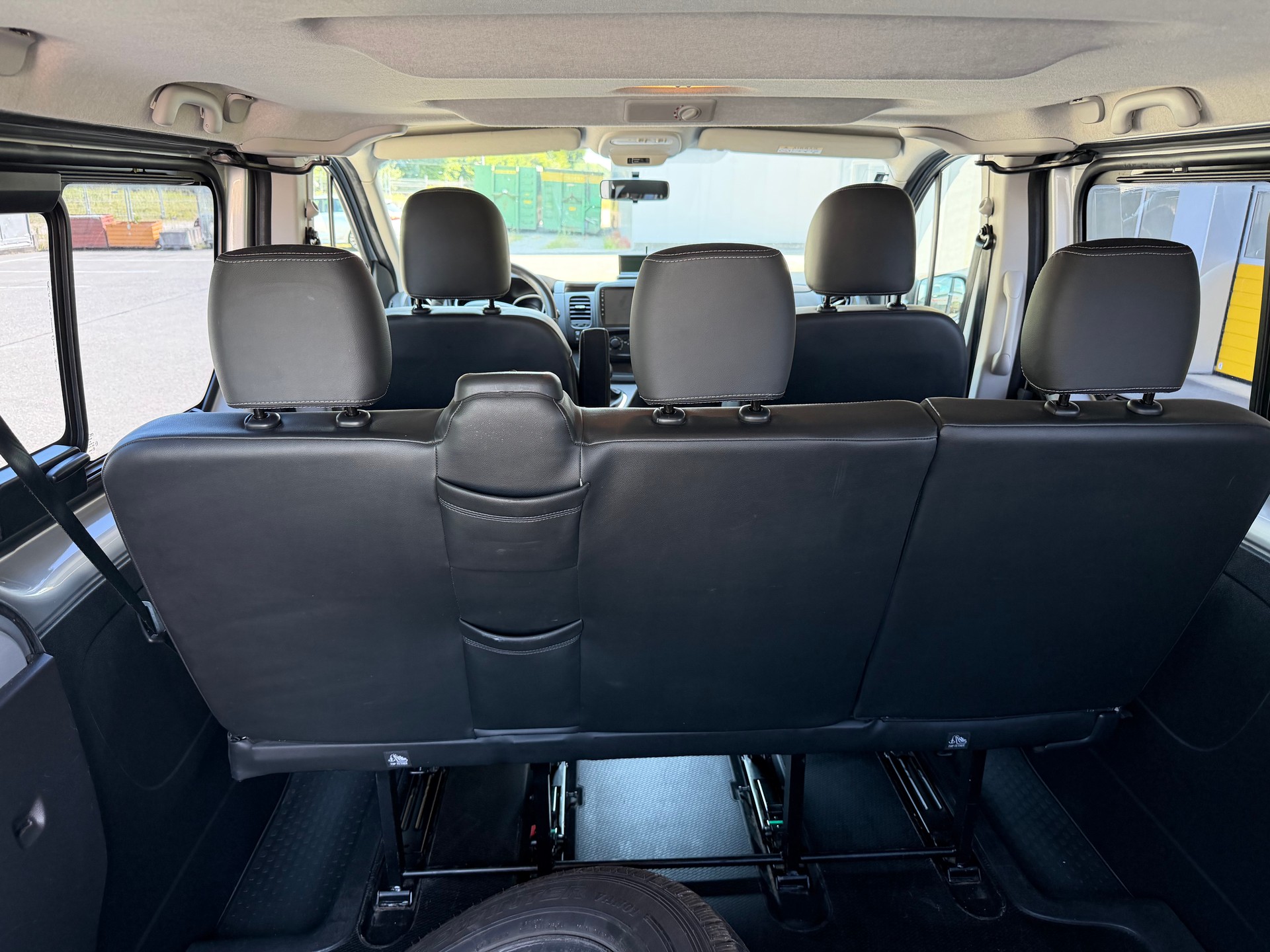 OPEL Vivaro 1.6 BiTurbo CDTI ecoFLEX 2.7t L1H1-image-10