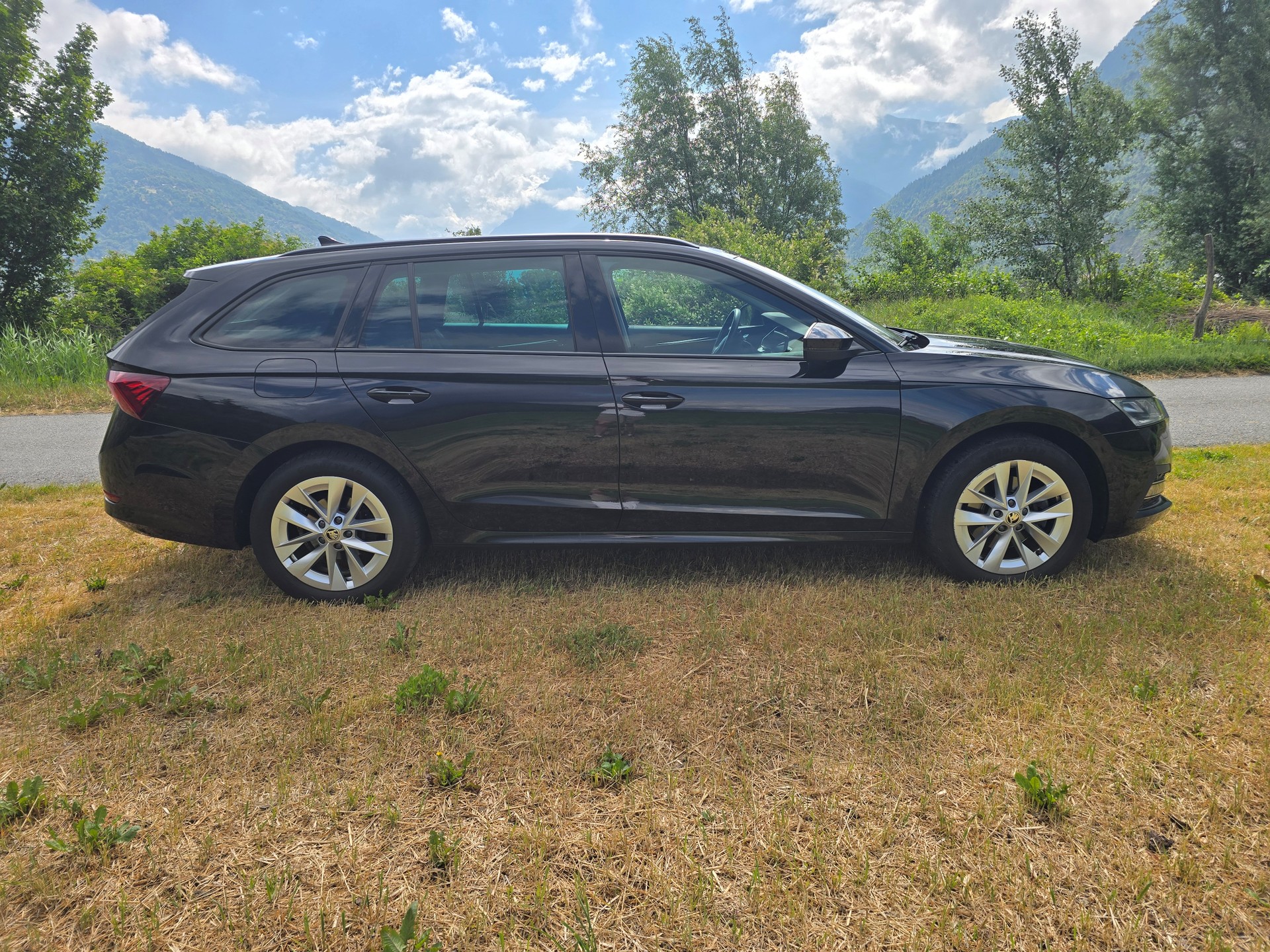 SKODA 2.0 TSI Style 4x4 DSG-image-1
