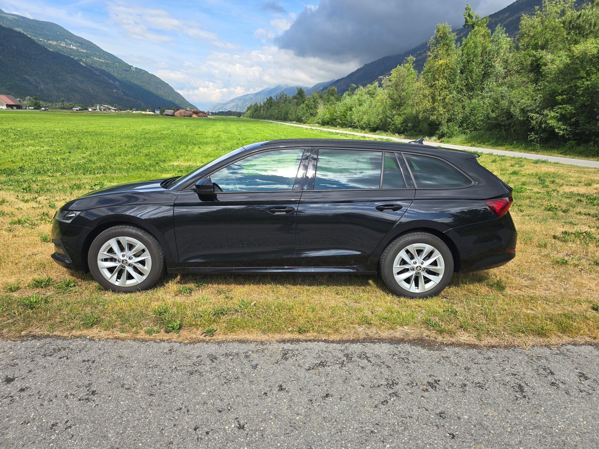 SKODA 2.0 TSI Style 4x4 DSG-image-3