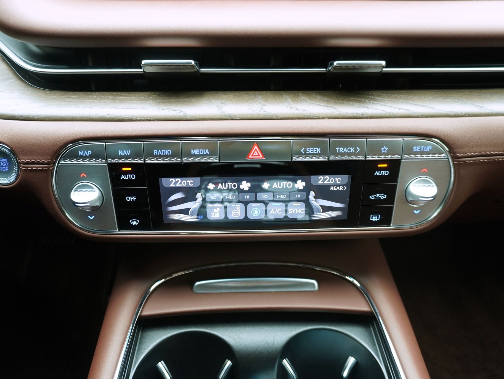 GENESIS G90 3.5T Luxury Plus AWD **Neuwertiger Vorführer**-image-19
