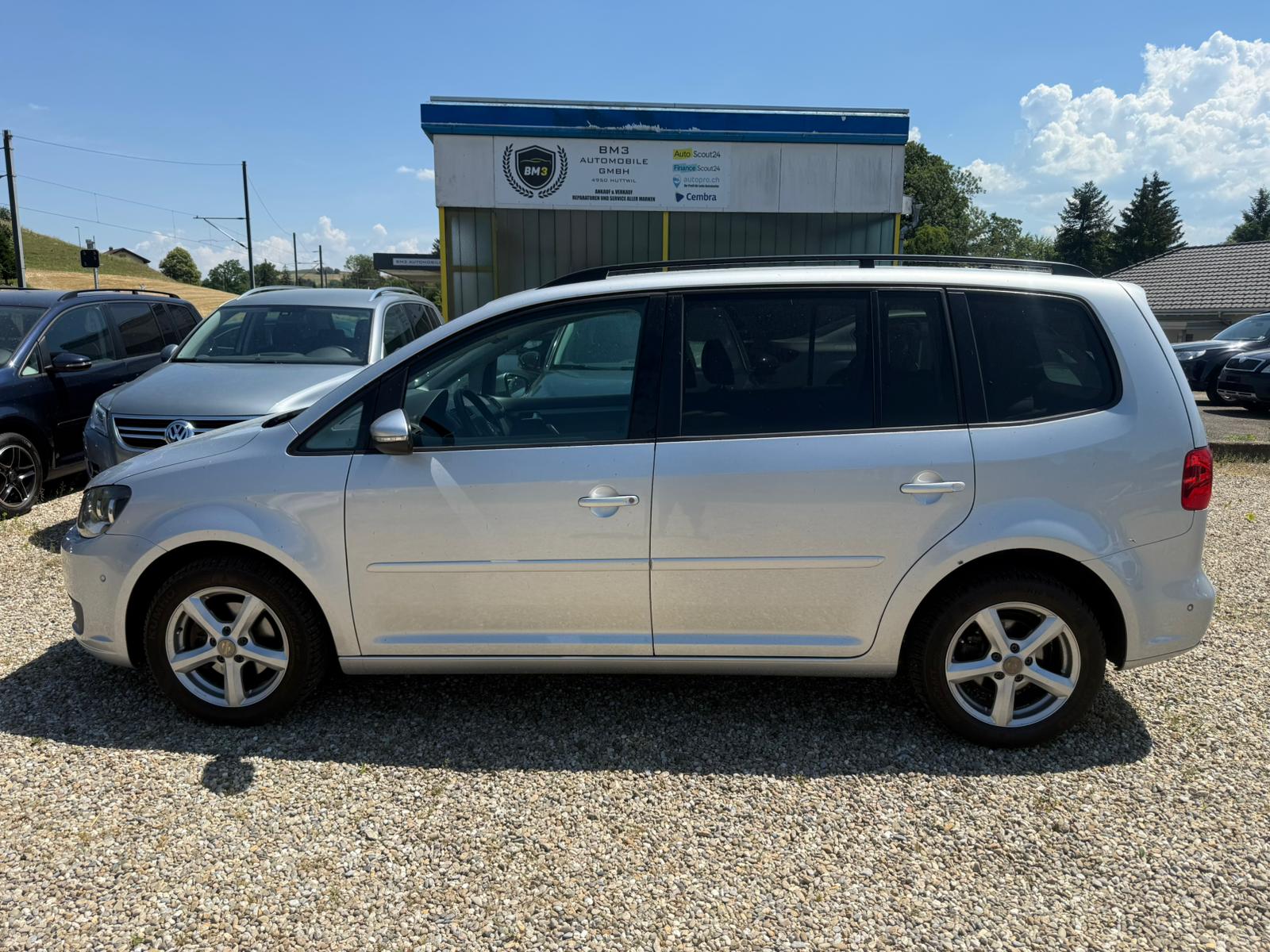VW Touran 1.4 TSI Trendline-image-1