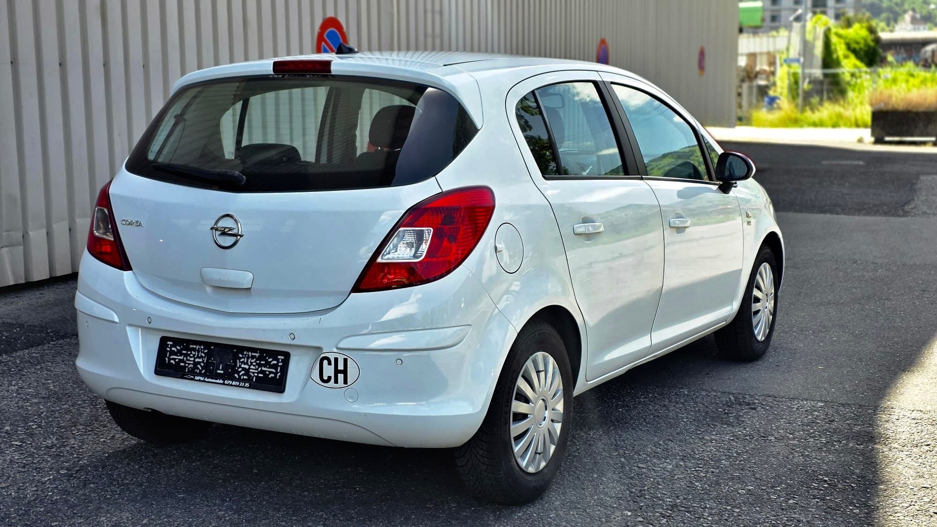 OPEL Corsa 1.4 TP Active Edition Automatic-image-4