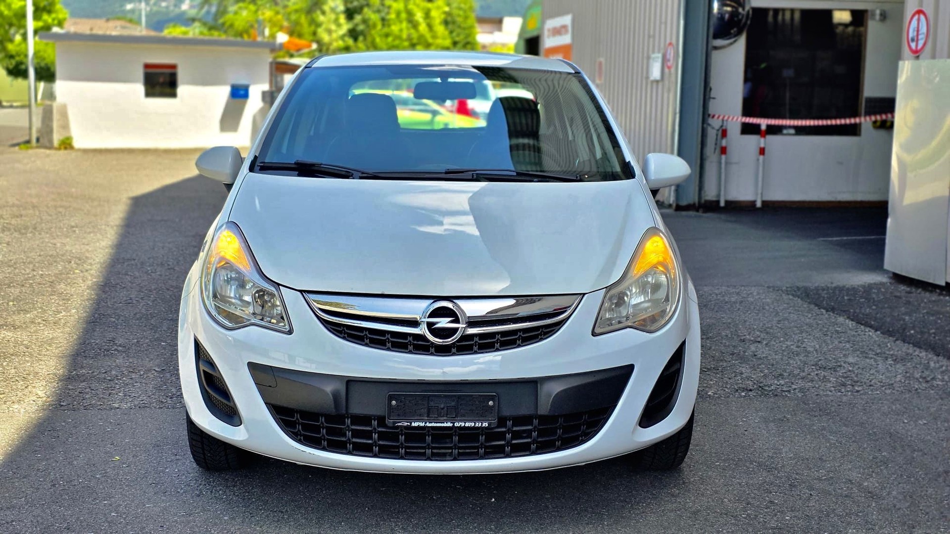 OPEL Corsa 1.4 TP Active Edition Automatic-image-0