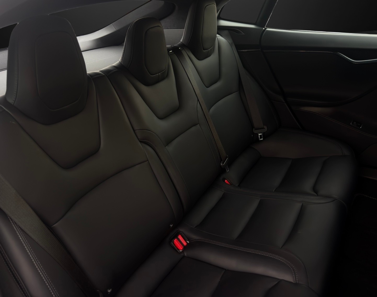 TESLA Model S Ludicrous Performance 4x4 mit 795 PS-image-14