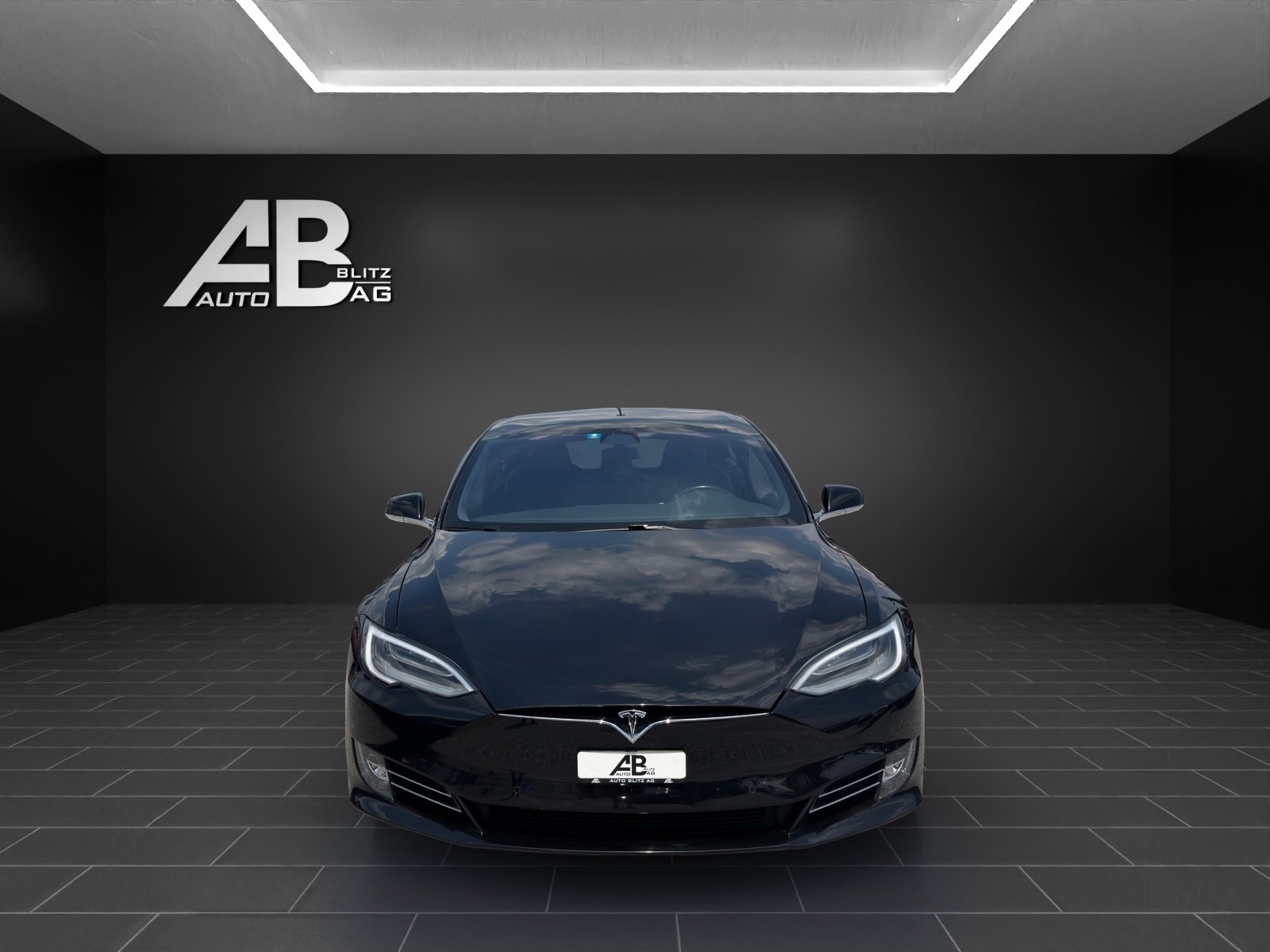TESLA Model S Ludicrous Performance 4x4 mit 795 PS-image-0