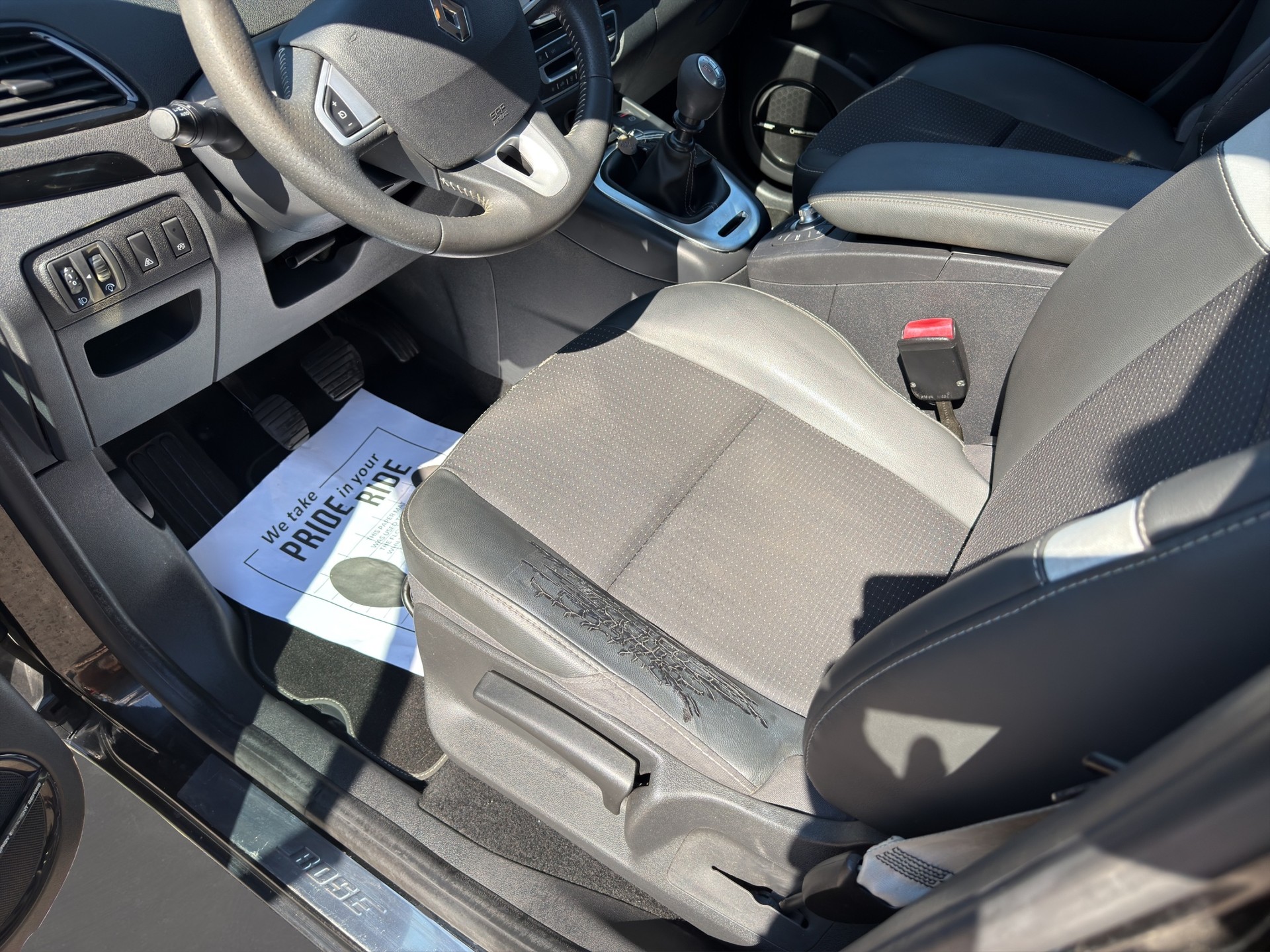 RENAULT Scénic 1.6 dCi Bose-image-19