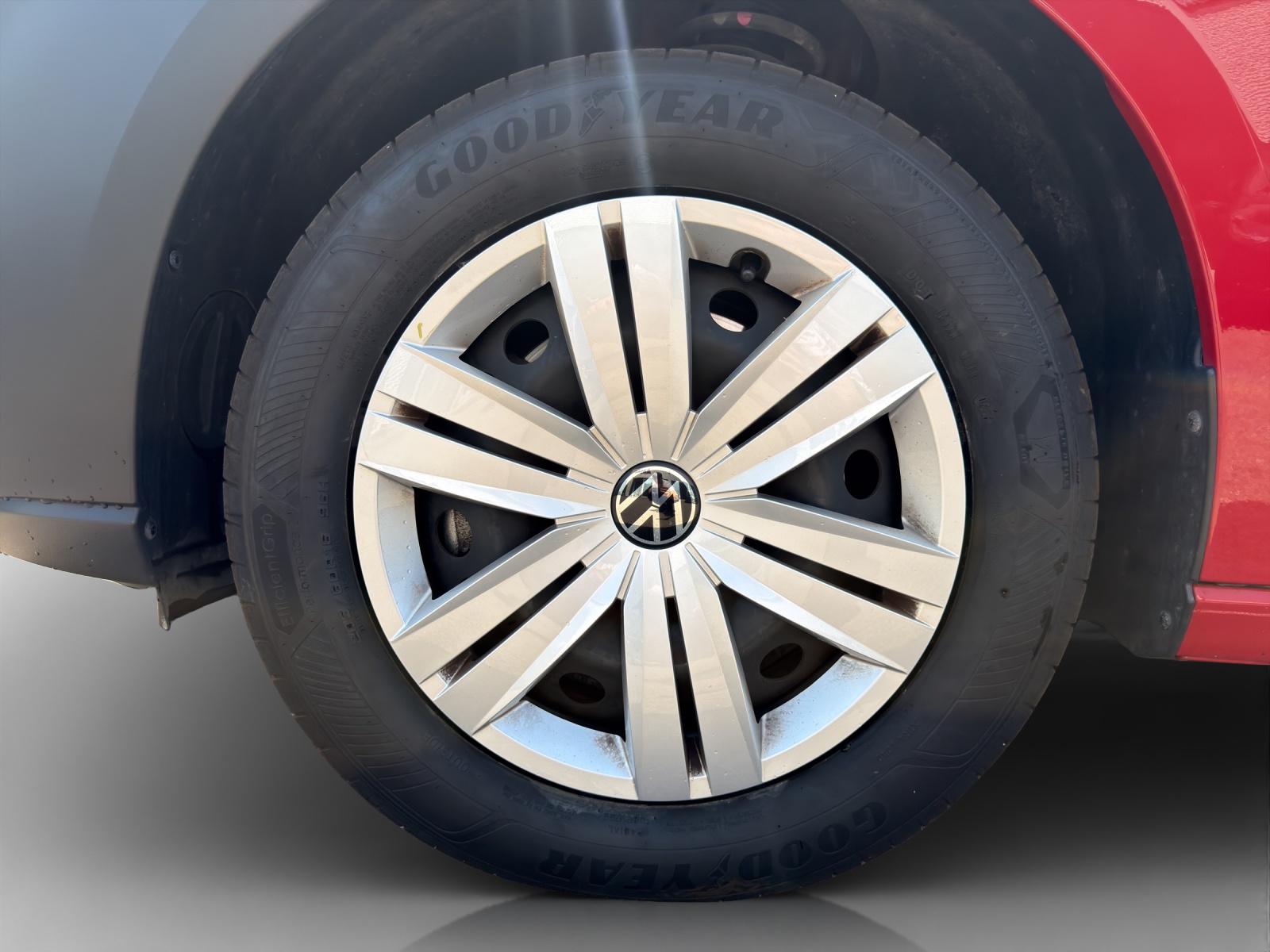 VW Caddy Cargo 2.0TDI-image-15