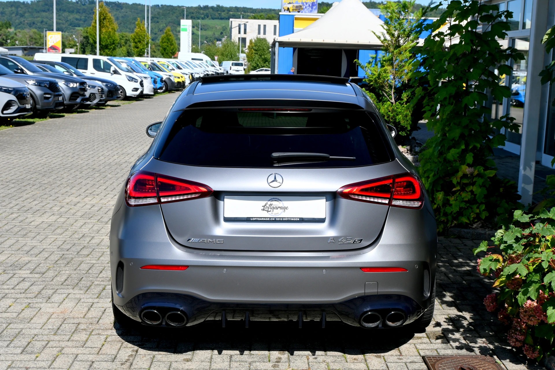 MERCEDES-BENZ A 45 S AMG 4Matic+ Speedshift-showroom-element-3