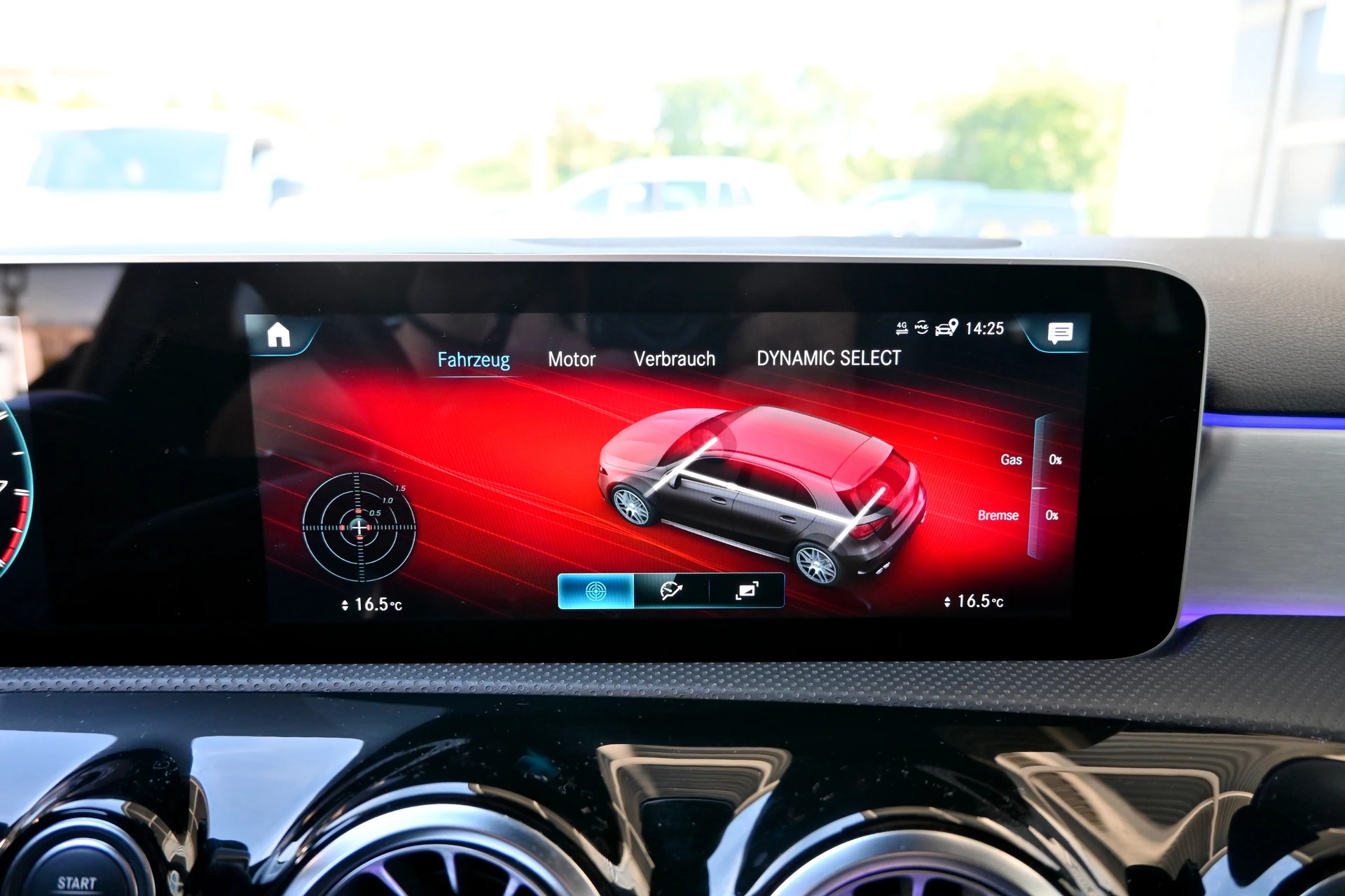 MERCEDES-BENZ A 45 S AMG 4Matic+ Speedshift-image-30