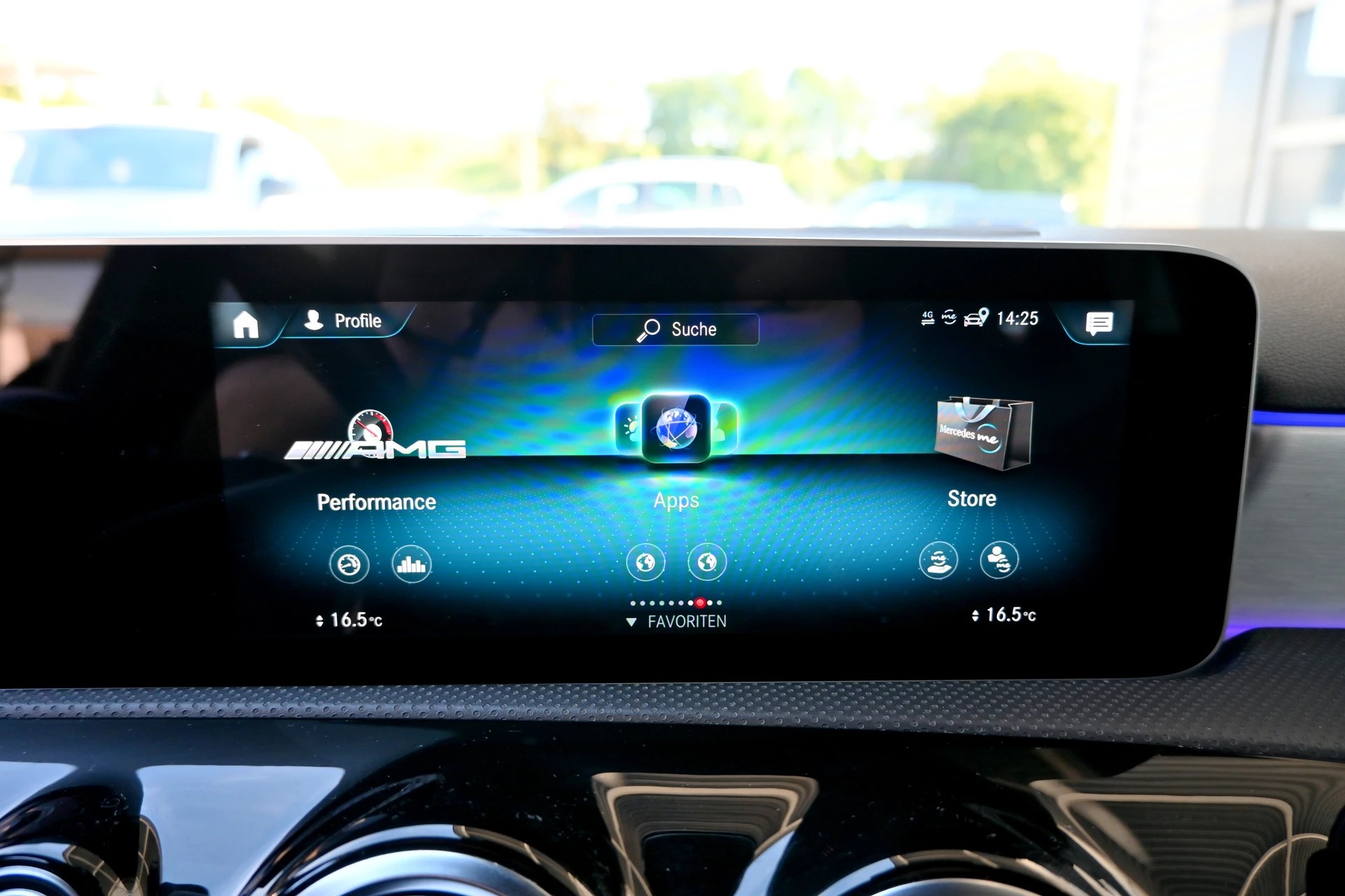 MERCEDES-BENZ A 45 S AMG 4Matic+ Speedshift-image-28