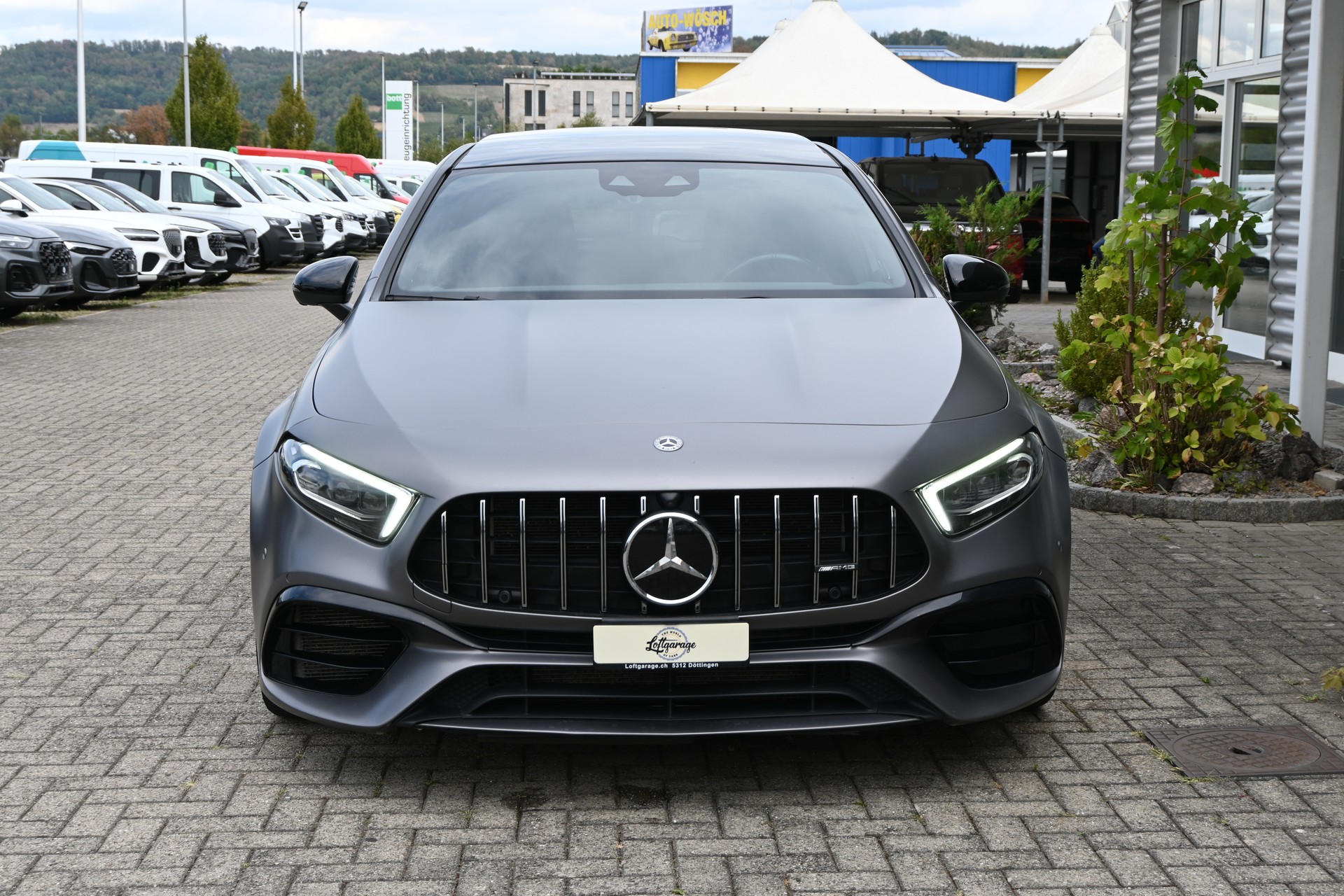 MERCEDES-BENZ A 45 S AMG 4Matic+ Speedshift-showroom-element-2