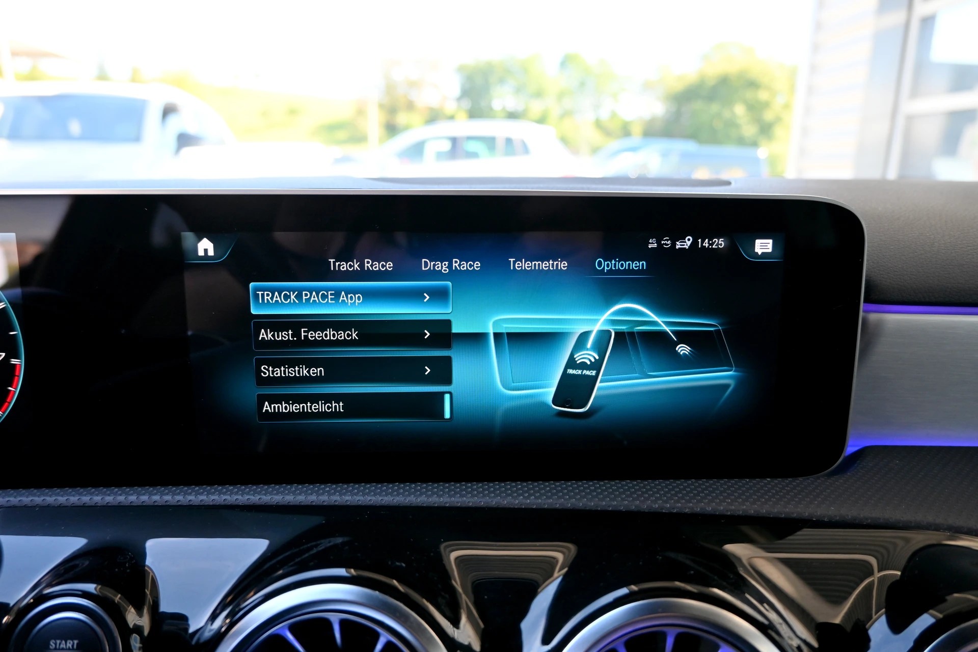 MERCEDES-BENZ A 45 S AMG 4Matic+ Speedshift-image-29