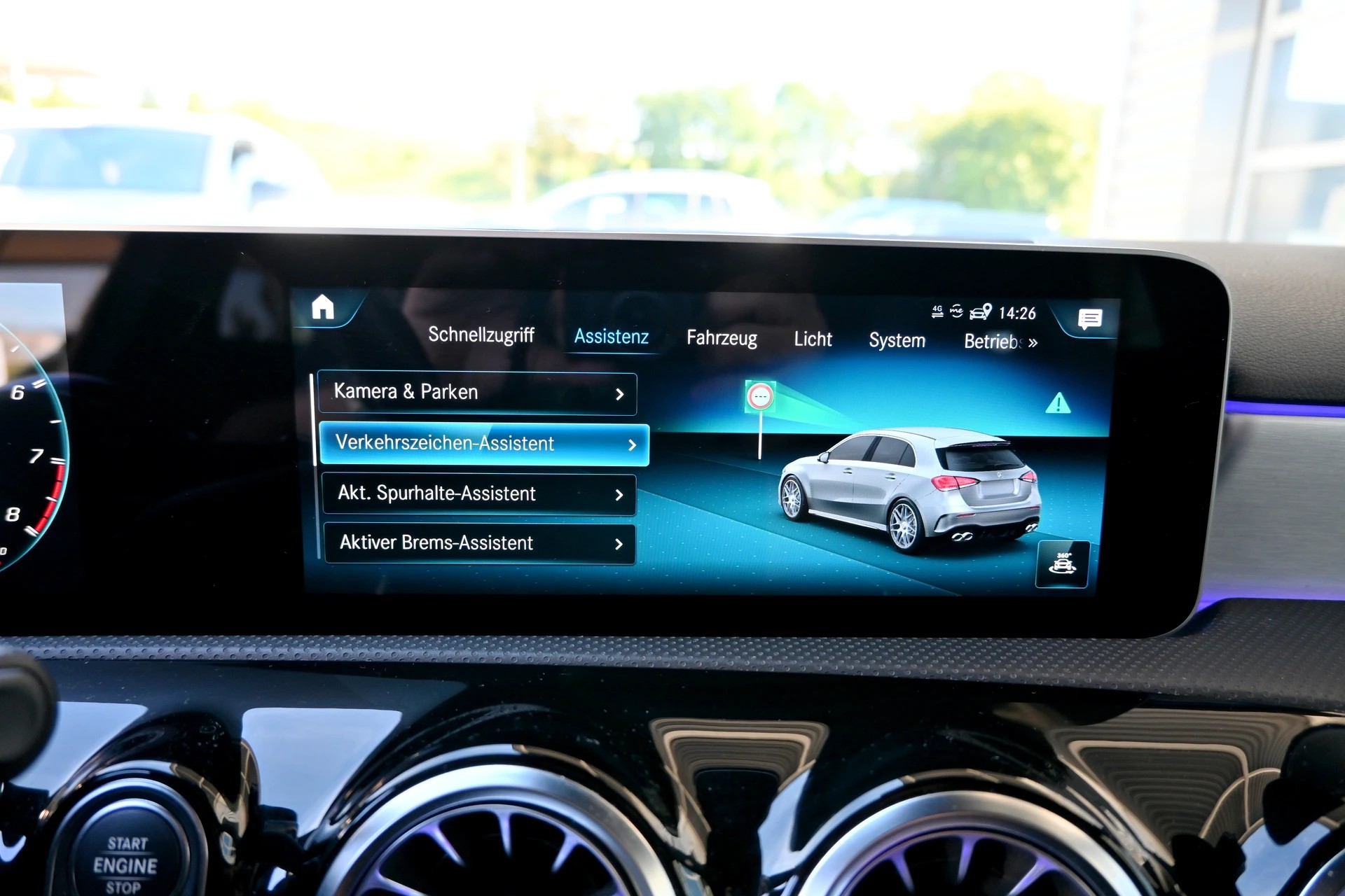 MERCEDES-BENZ A 45 S AMG 4Matic+ Speedshift-image-23