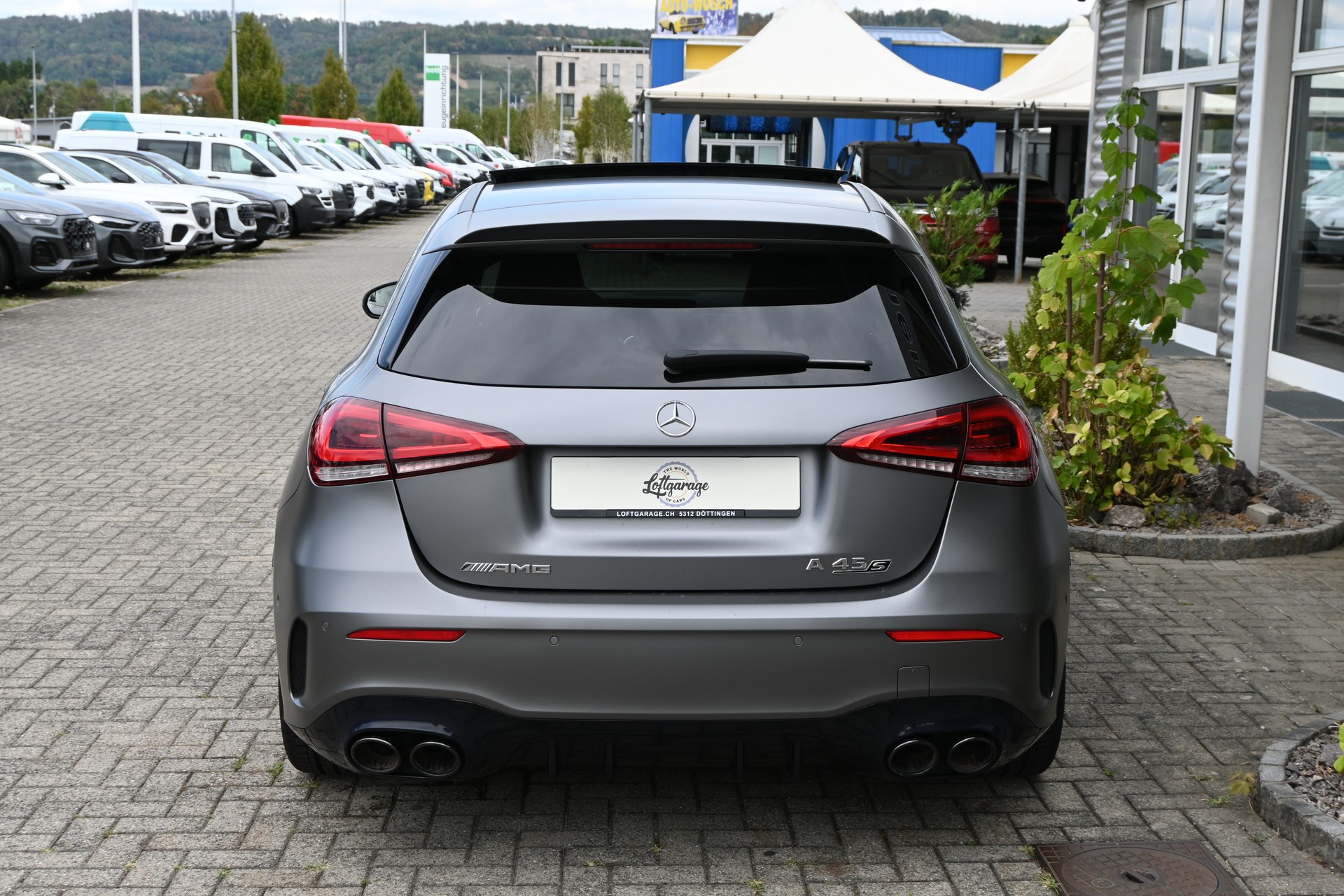 MERCEDES-BENZ A 45 S AMG 4Matic+ Speedshift-showroom-element-3