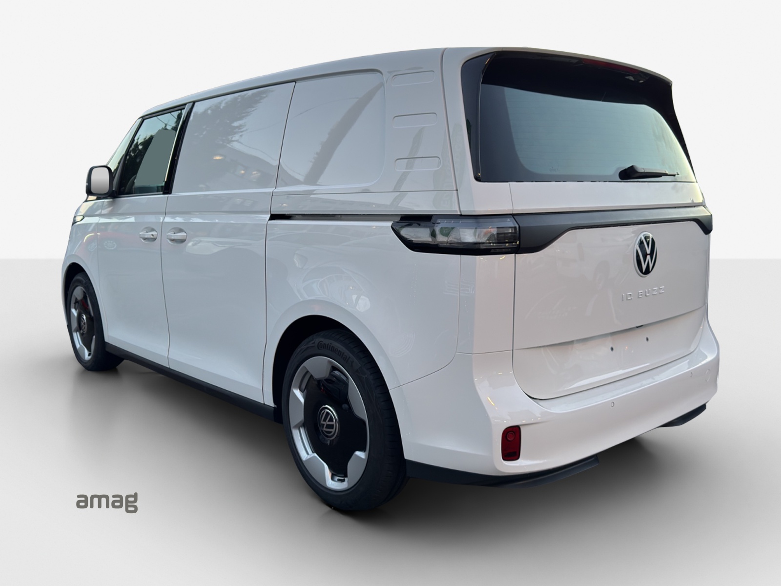 VW ID. Buzz Cargo Pro 4Motion-image-2