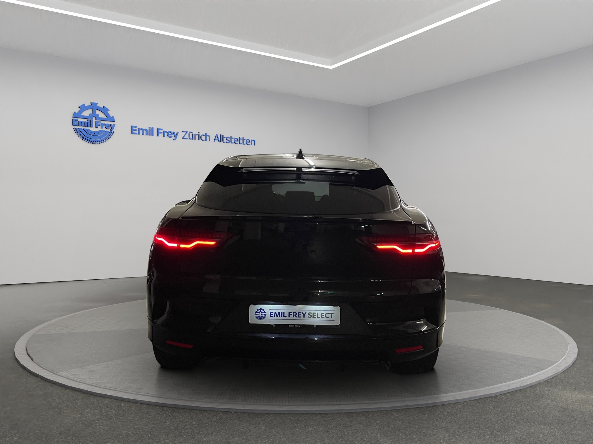 JAGUAR I-Pace EV400 Black AWD-image-4