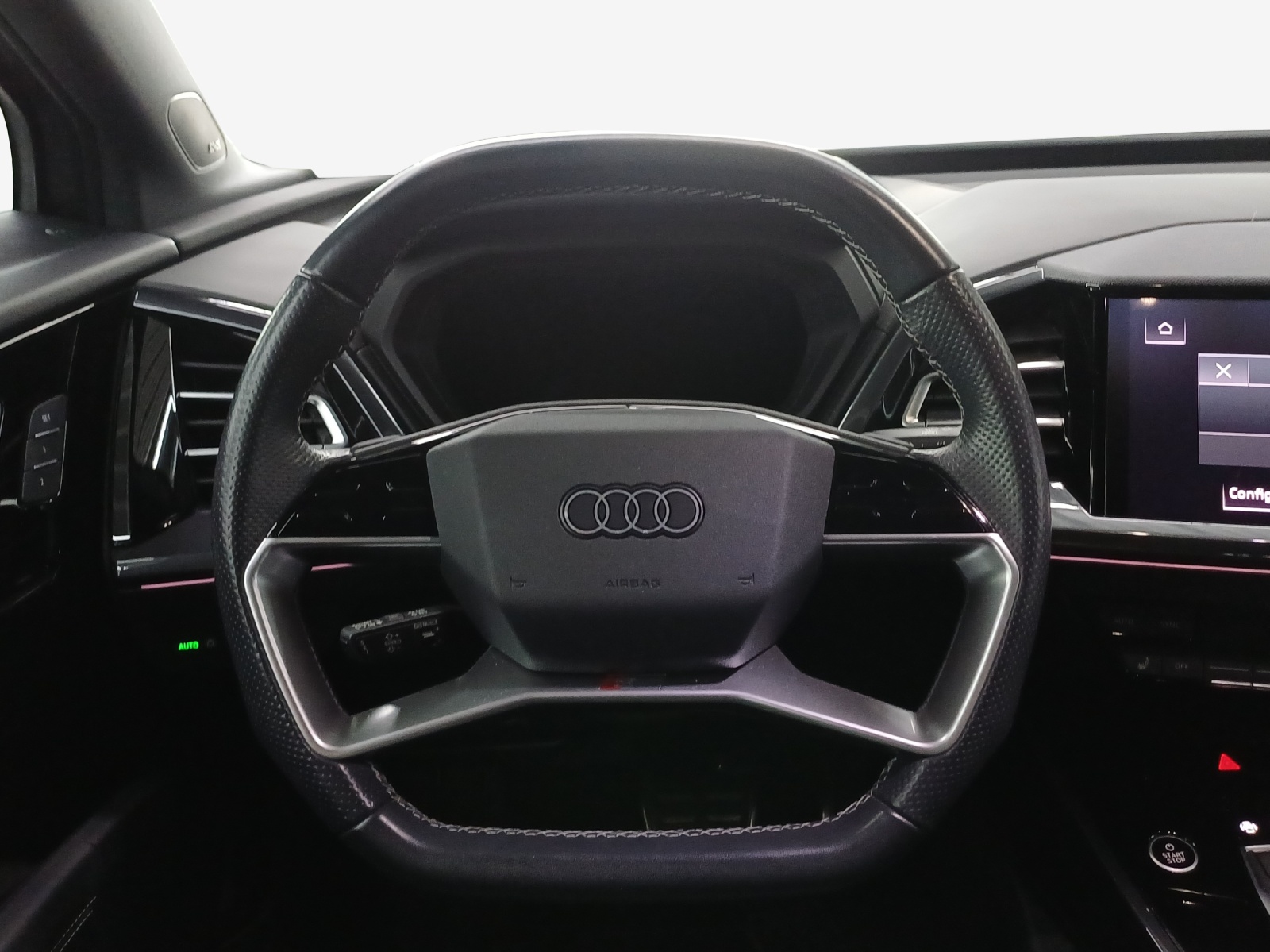 AUDI Q4 Sportback e-tron 50 quattro-image-9