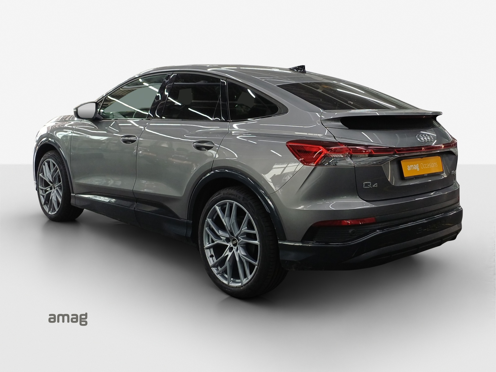 AUDI Q4 Sportback e-tron 50 quattro-image-2
