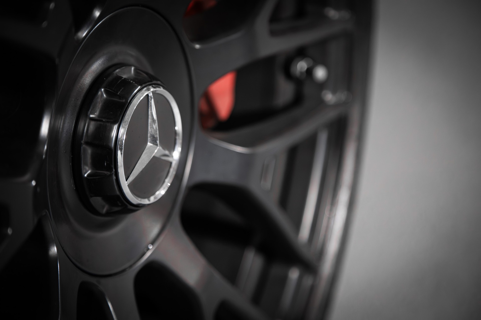 MERCEDES-BENZ C 63 AMG Speedshift-image-13