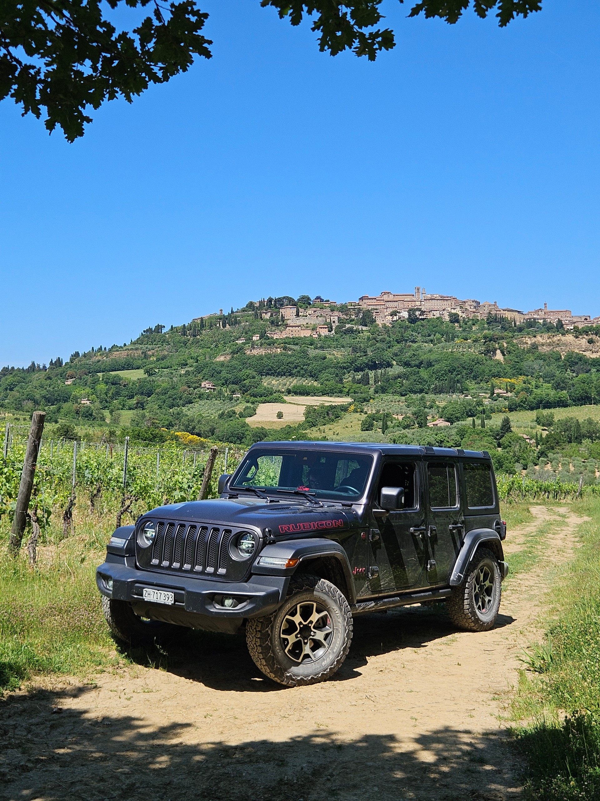 JEEP 2.0 Turbo Rubicon Unlimited-image-2