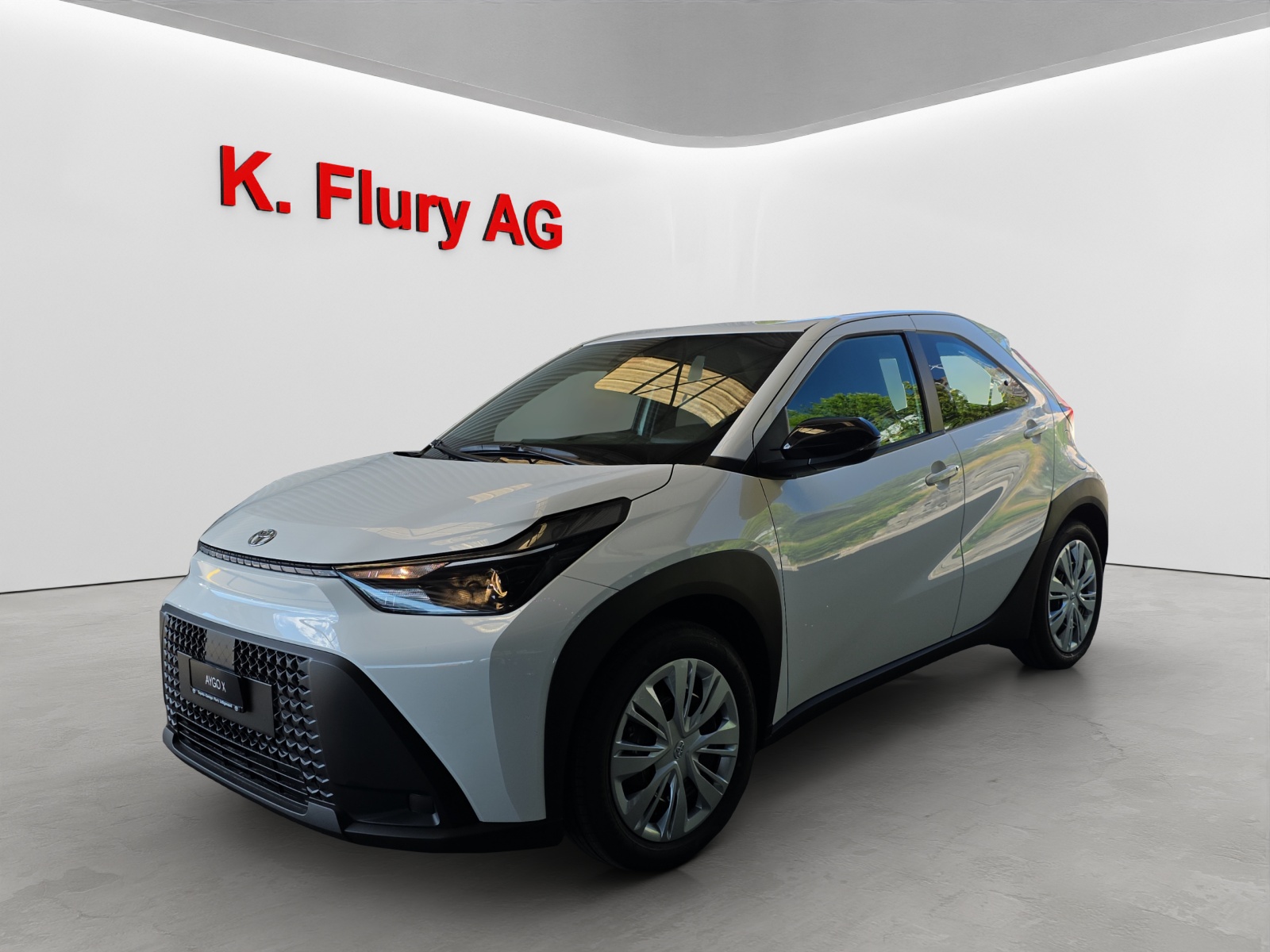 TOYOTA Aygo X 1.5 VVT-i HSD Comfort — slika 1