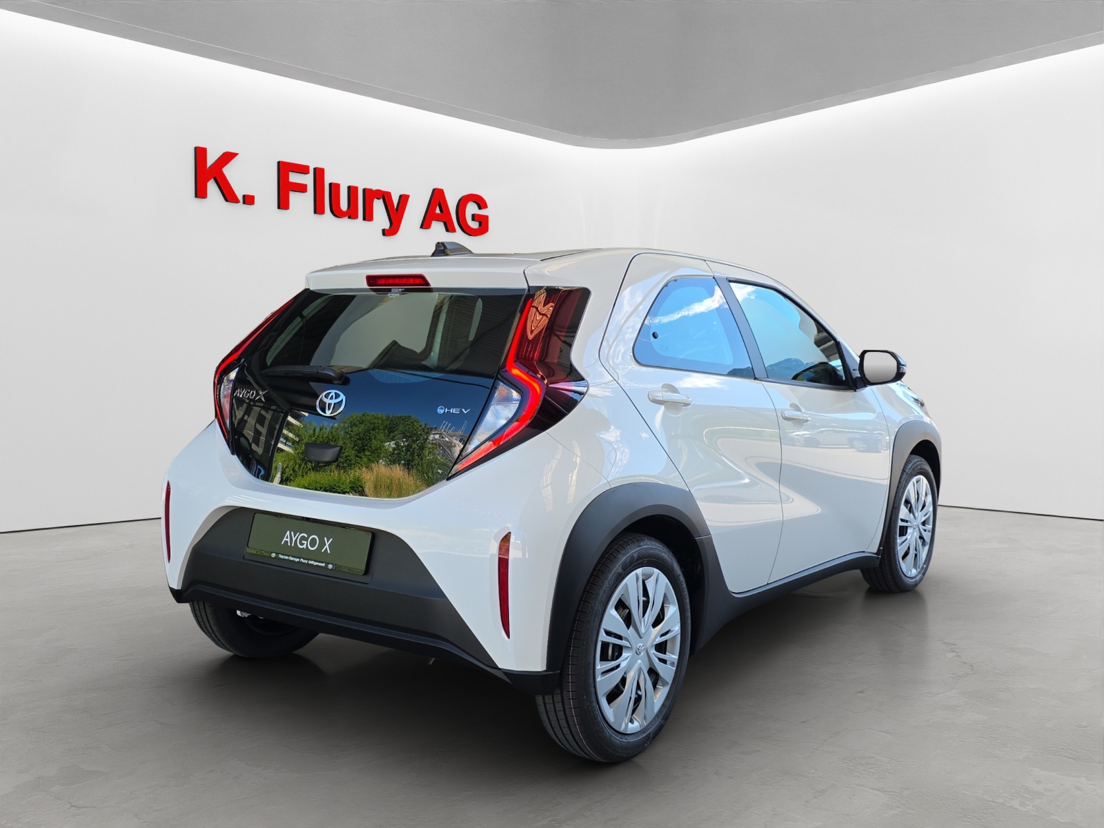 TOYOTA Aygo X 1.5 VVT-i HSD Comfort-image-4