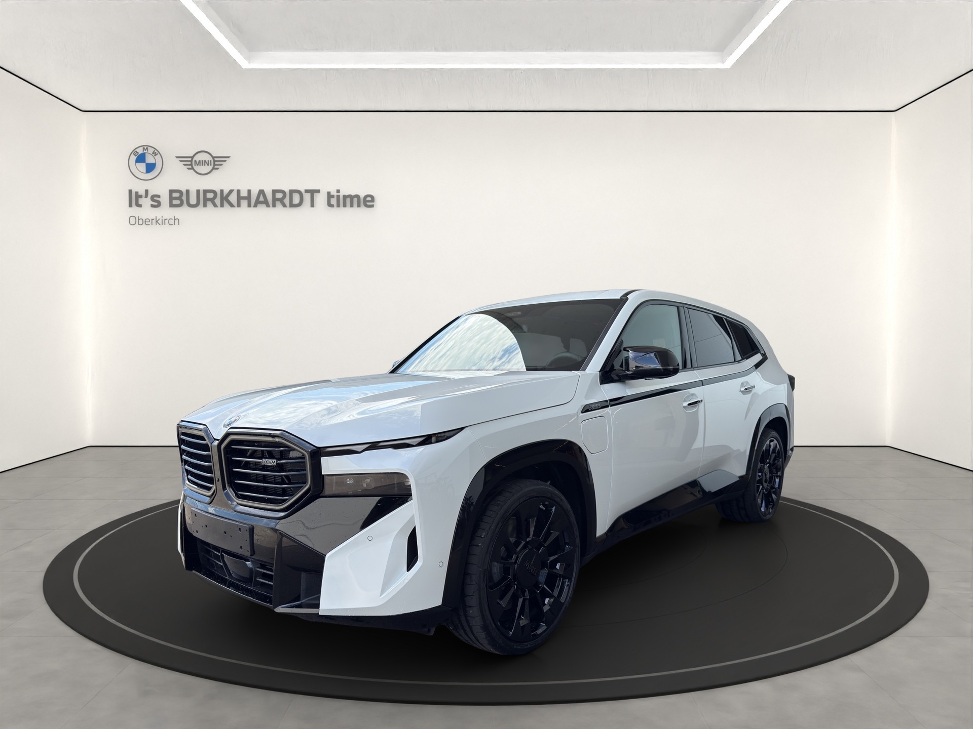BMW XM xDrive 50e PHEV
