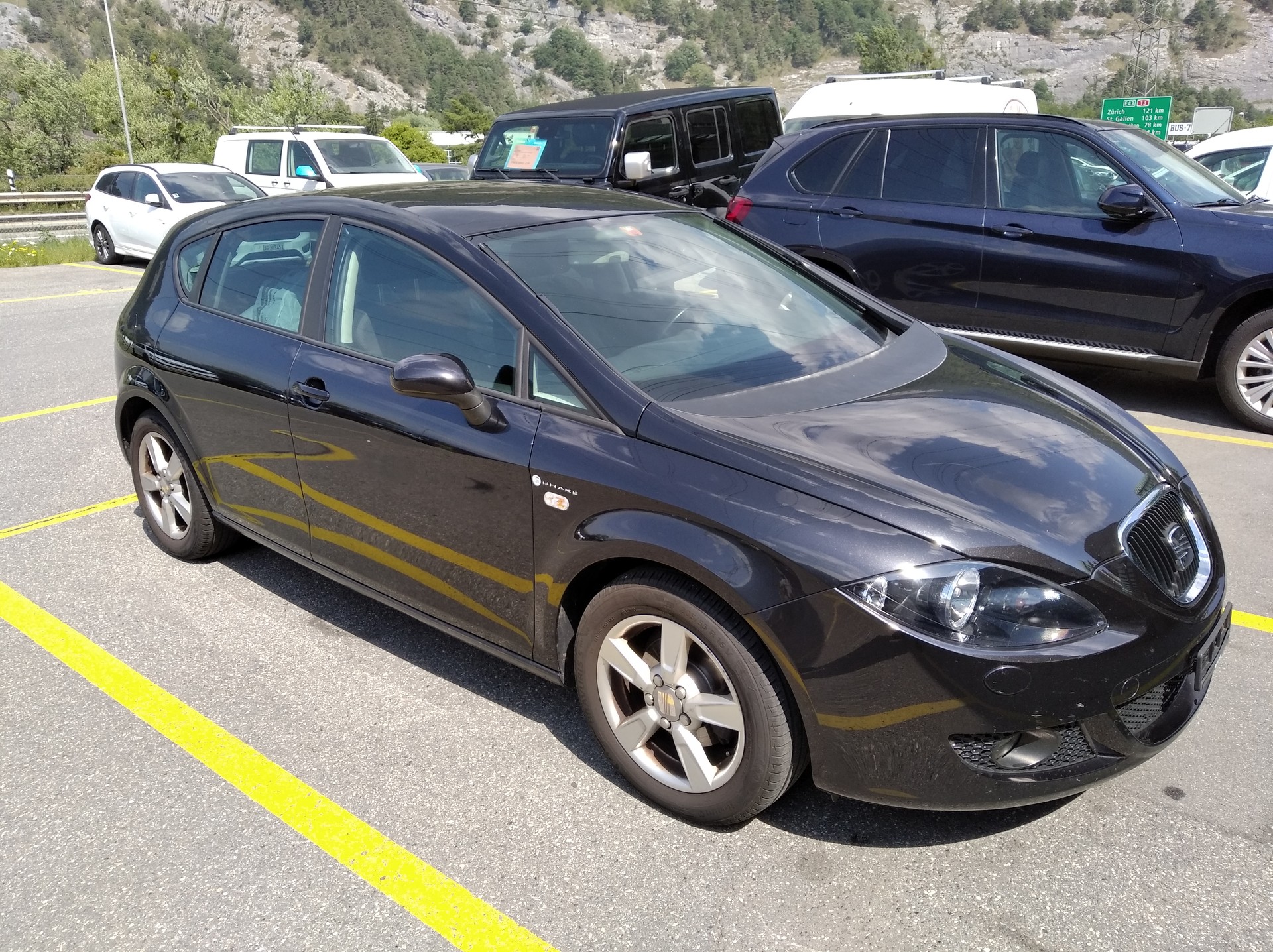 SEAT Leon 1.6 Reference-image-4