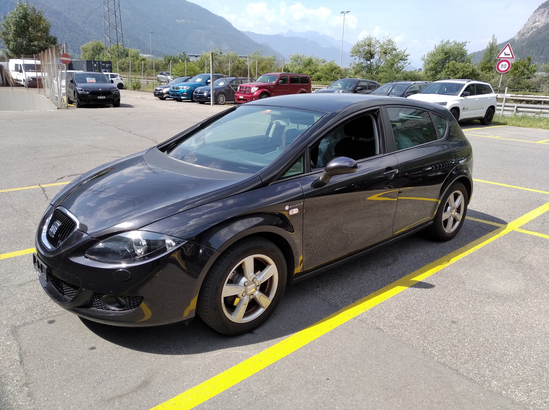 SEAT Leon 1.6 Reference-image-1