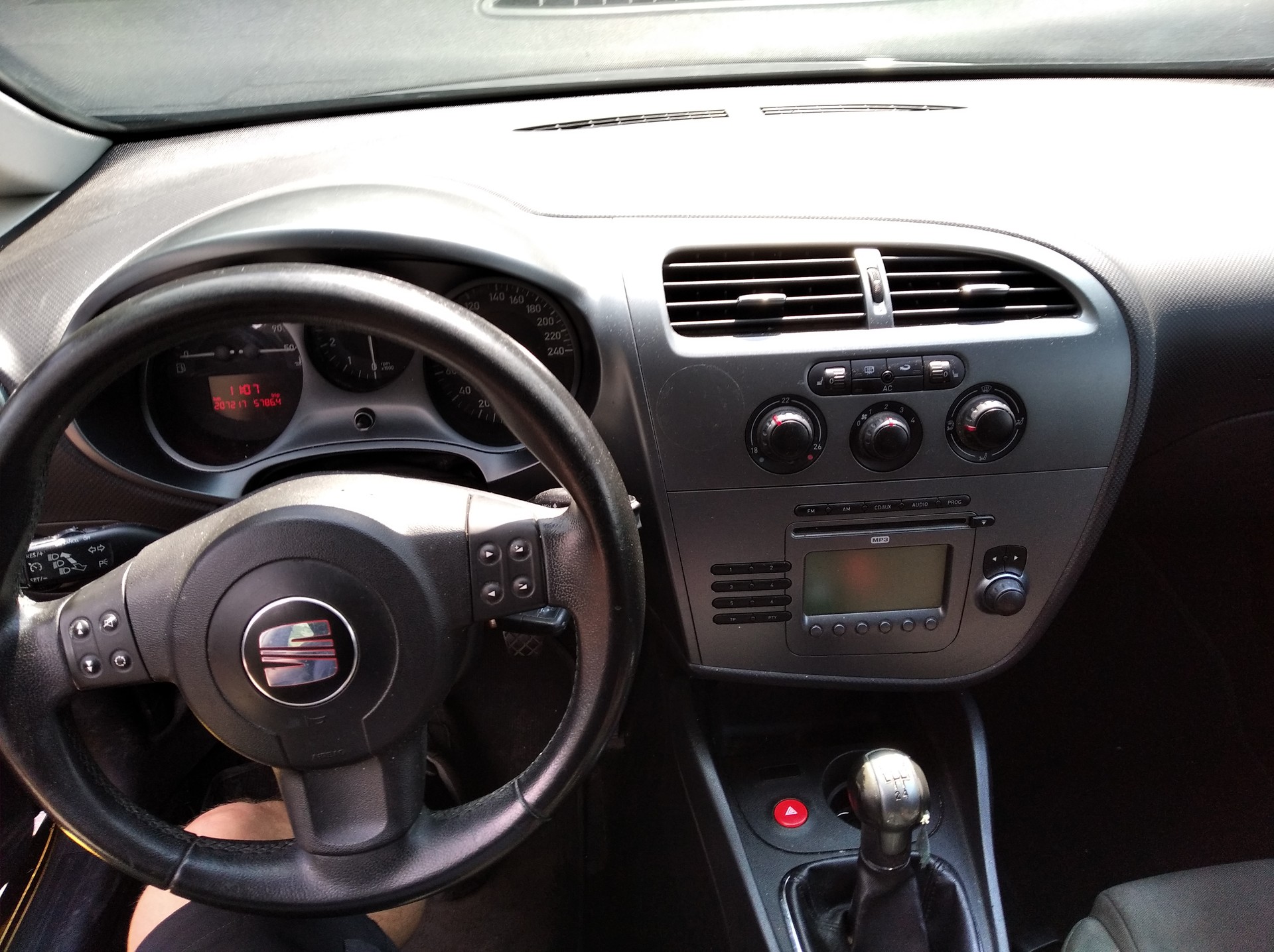 SEAT Leon 1.6 Reference-image-7