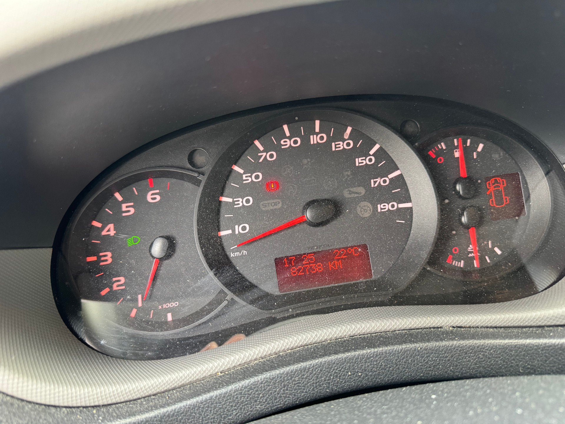 RENAULT Master T35 ENERGY 2.3dCi 145 L2H2-image-11