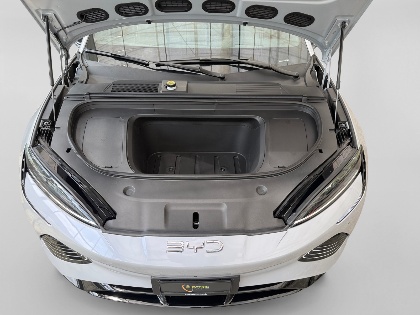 BYD Seal 82,2 kWh Excellence AWD-image-19