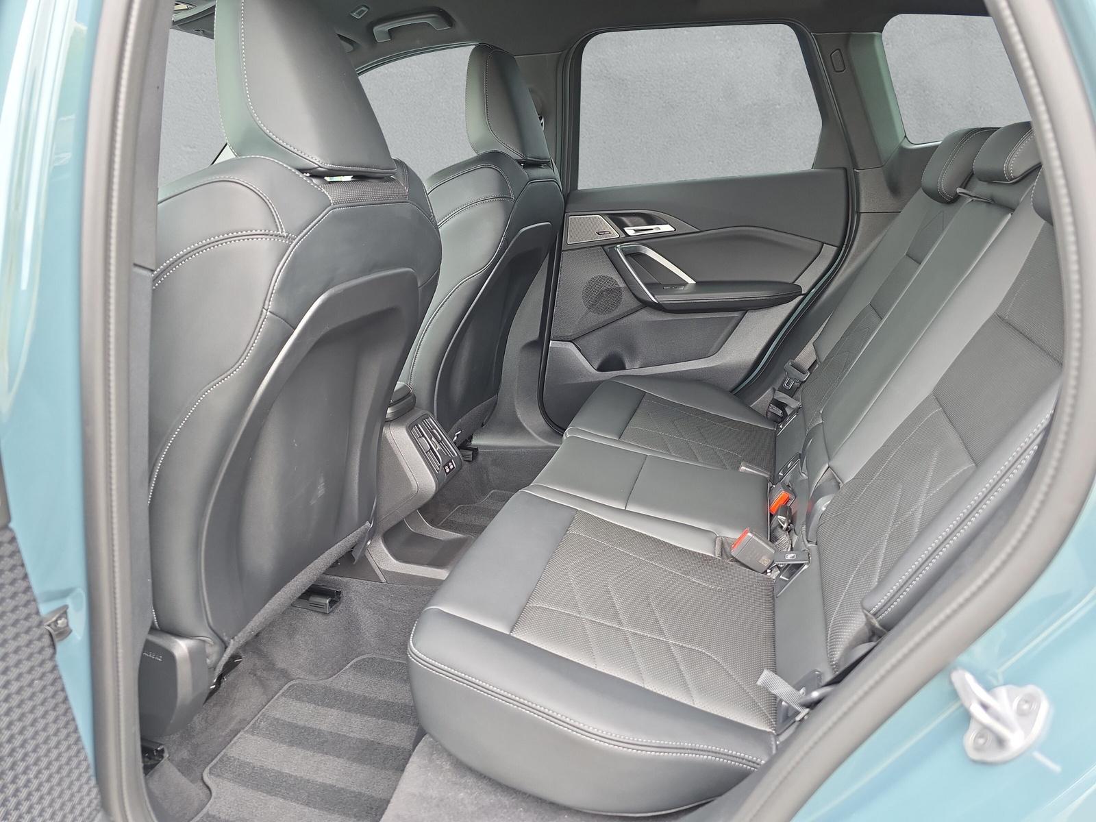 BMW X1 23i M Sport xDrive U11 (CH) AHK-image-15